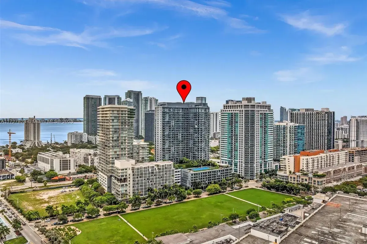 121 NE 34th St # 1005, Miami FL 33137