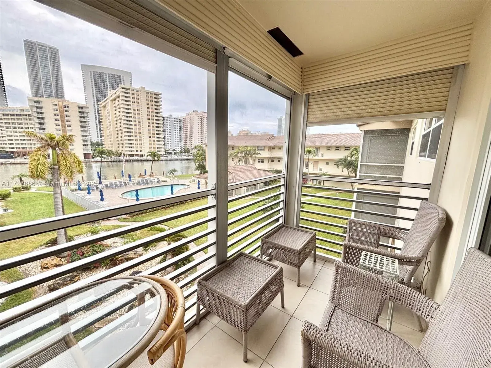 2600 Diana Dr # 318, Hallandale Beach FL 33009