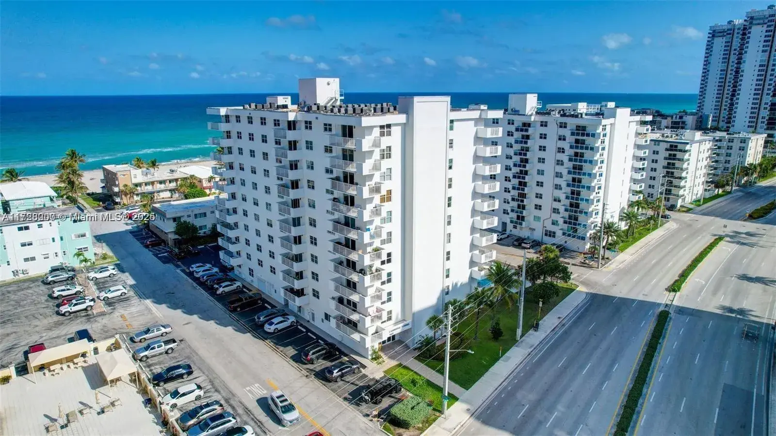 1 bedroom 1 bath Residential for sale at 1601 S Ocean Dr # 105, Hollywood FL 33019