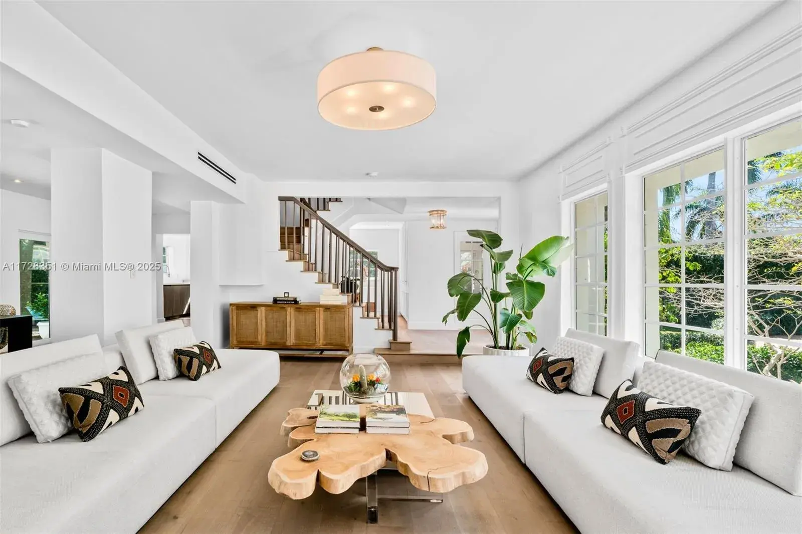 5 bedroom 4 bath for sale at 939 W 47th Ct, Miami Beach FL 33140
