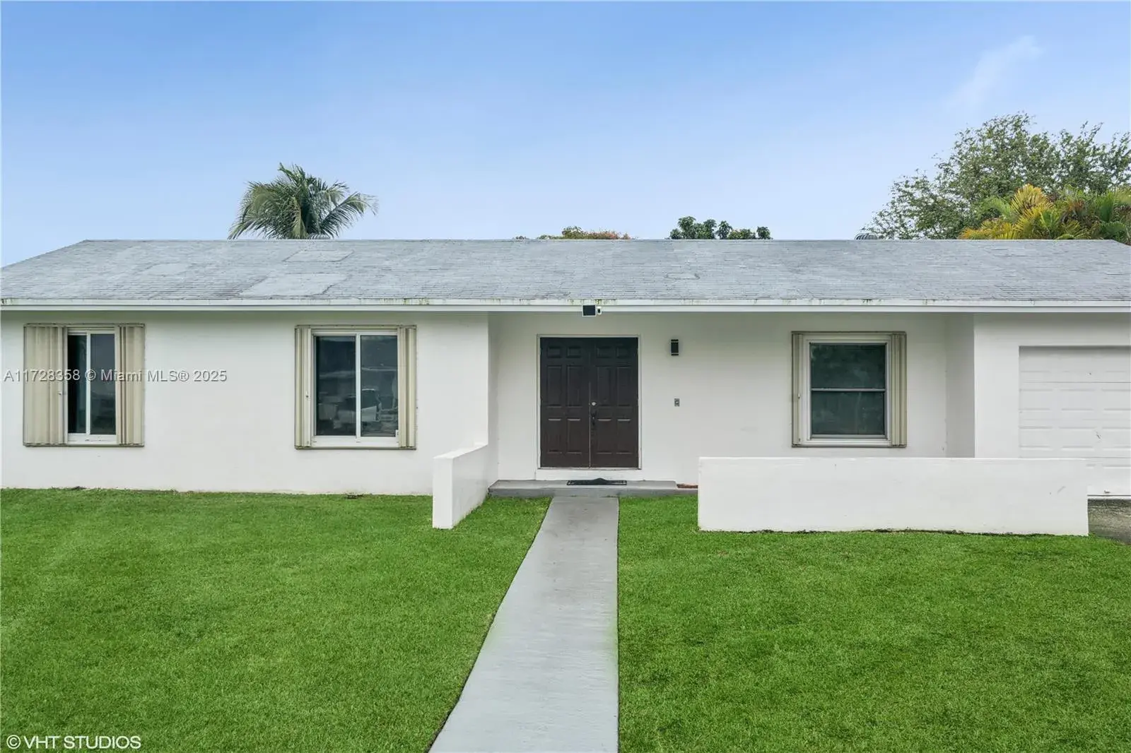 3 bedroom 2 bath Residential Lease for rent at 11030 SW 165th Ter, Miami FL 33157