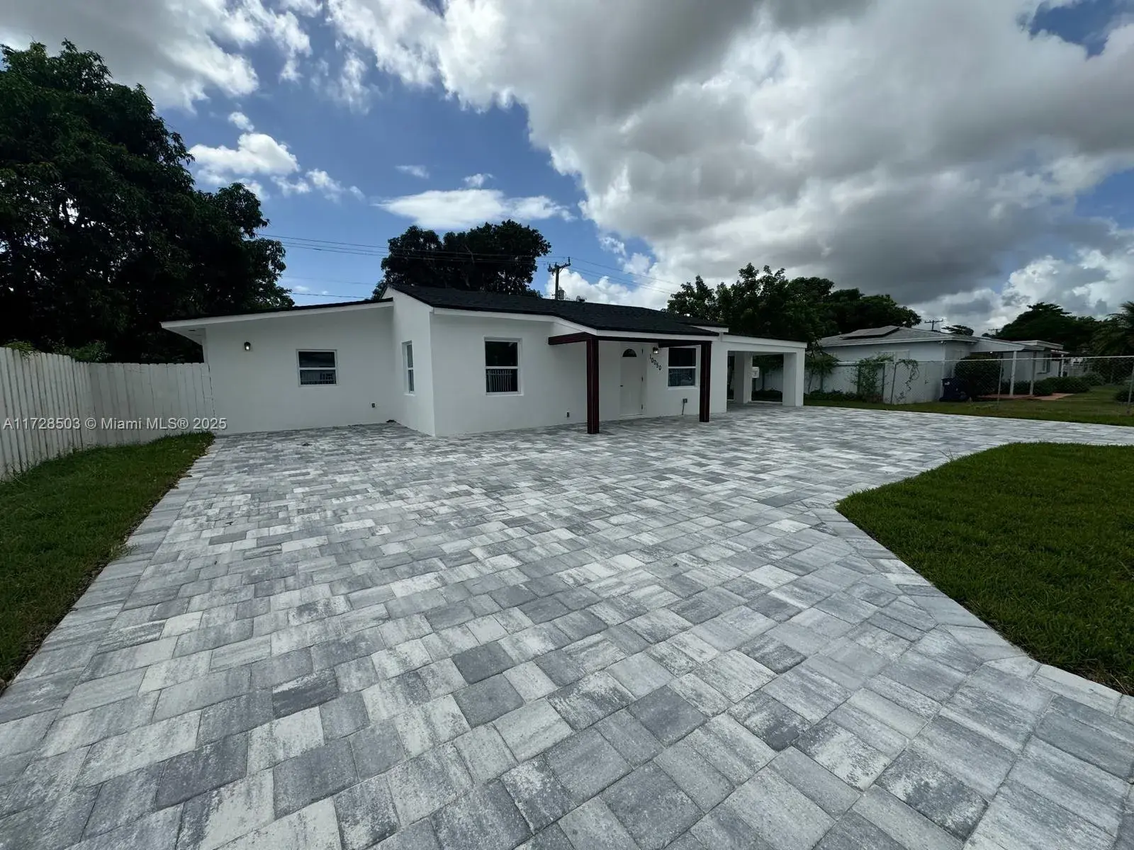 10050 SW 171st St, Miami FL 33157