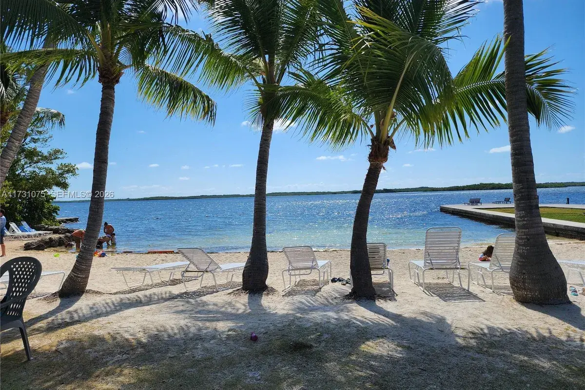 35 Bass Ave., Key Largo FL 33037