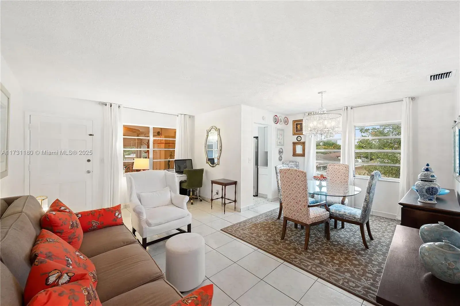 1 bedroom 1 bath Residential for sale at 160 NE 8th Ave # 9B, Hallandale Beach FL 33009