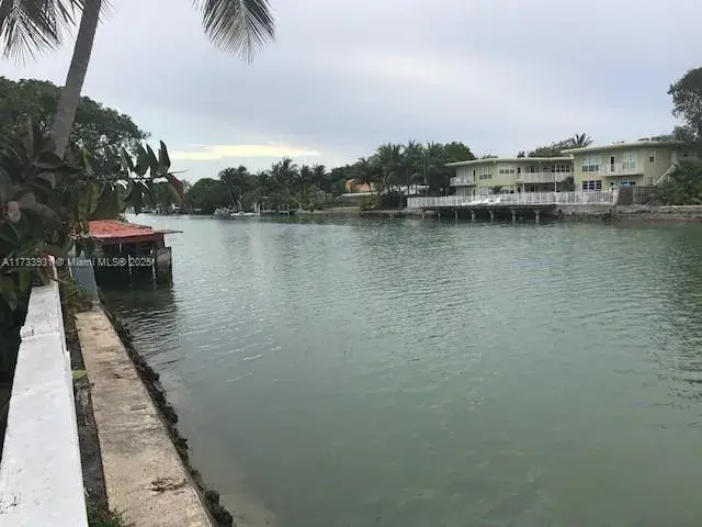 1289 Marseille Dr # 150, Miami Beach FL 33141
