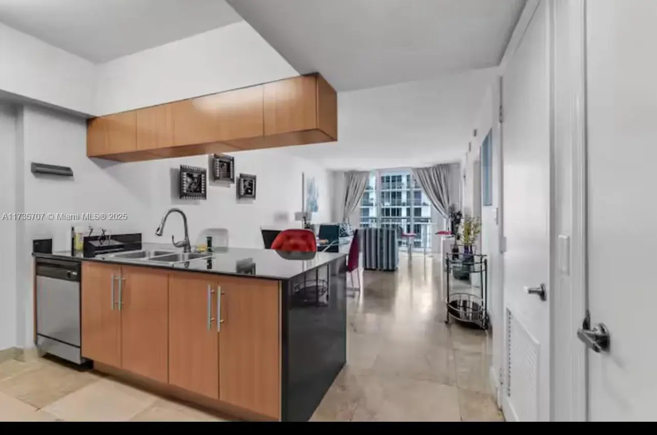 1750 N Bayshore Dr # 3405, Miami FL 33132