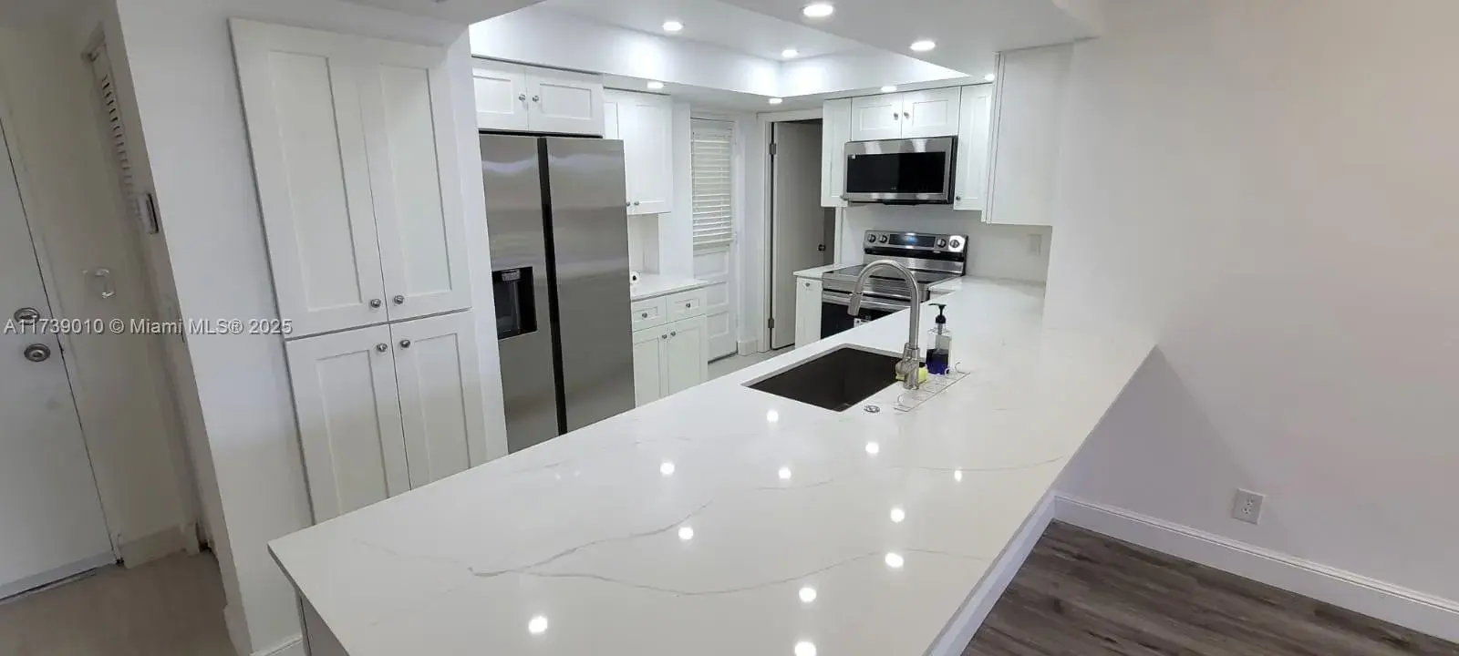 2 bedroom 2 bath Residential Lease for rent at 6461 NW 2nd Ave # 3070, Boca Raton FL 33487