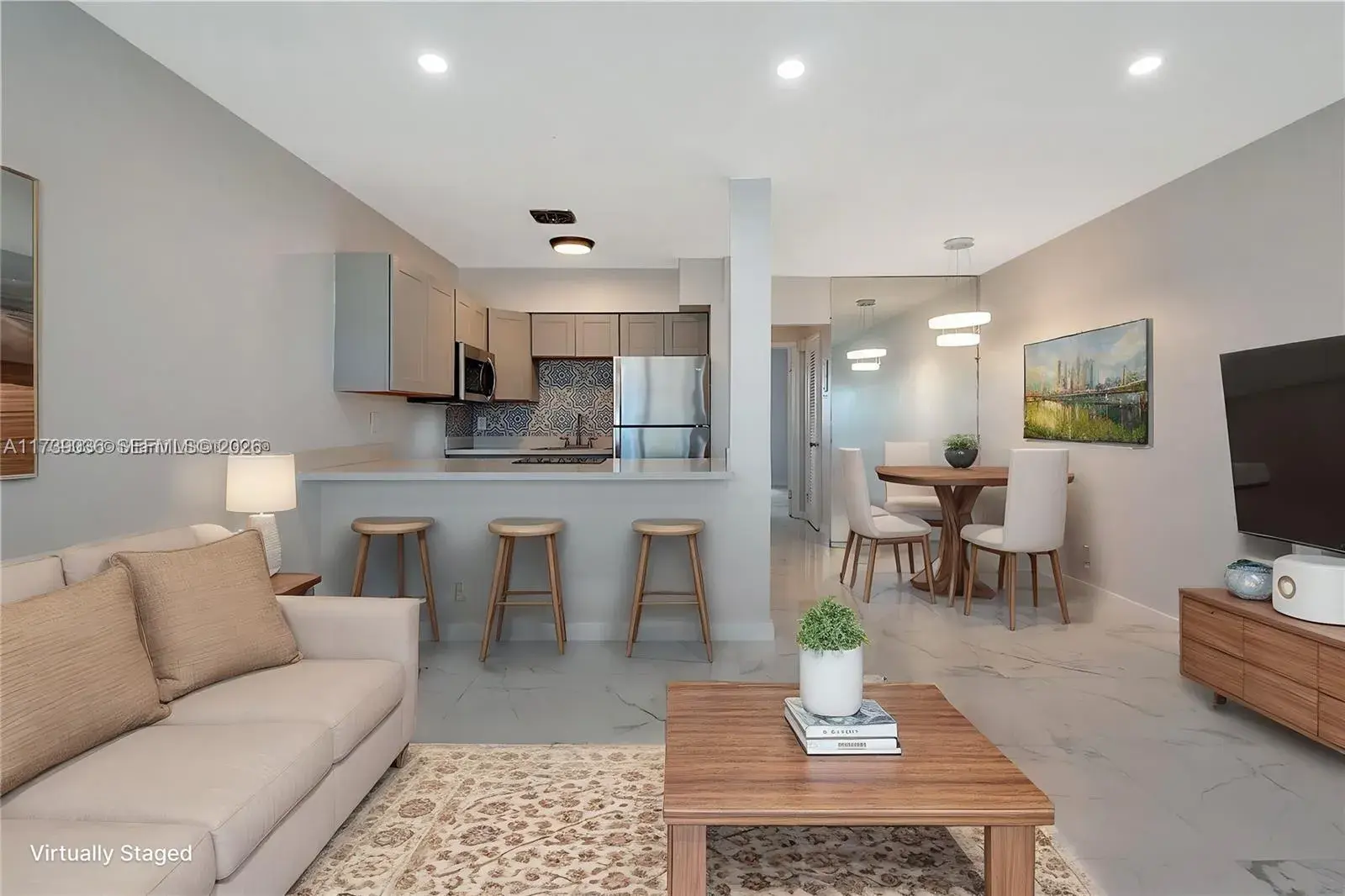 1 bedroom 1 bath for sale at 820 SW 11th Ave # 14B, Hallandale Beach FL 33009