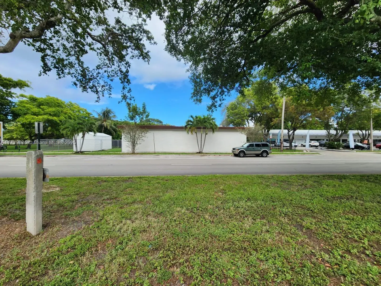 1601 S 21st Ave, Hollywood FL 33020