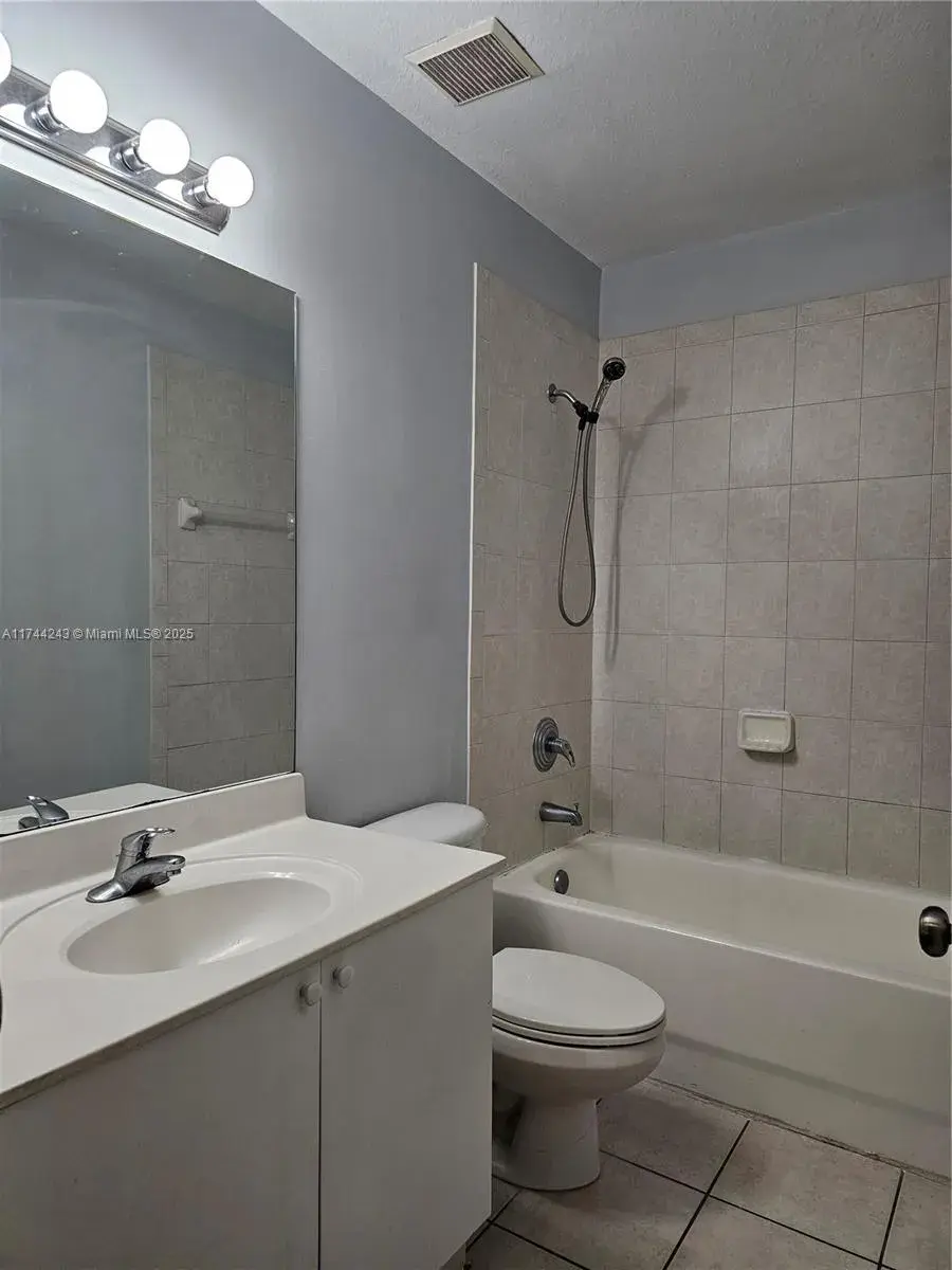 14122 SW 260th St # 103, Homestead FL 33032