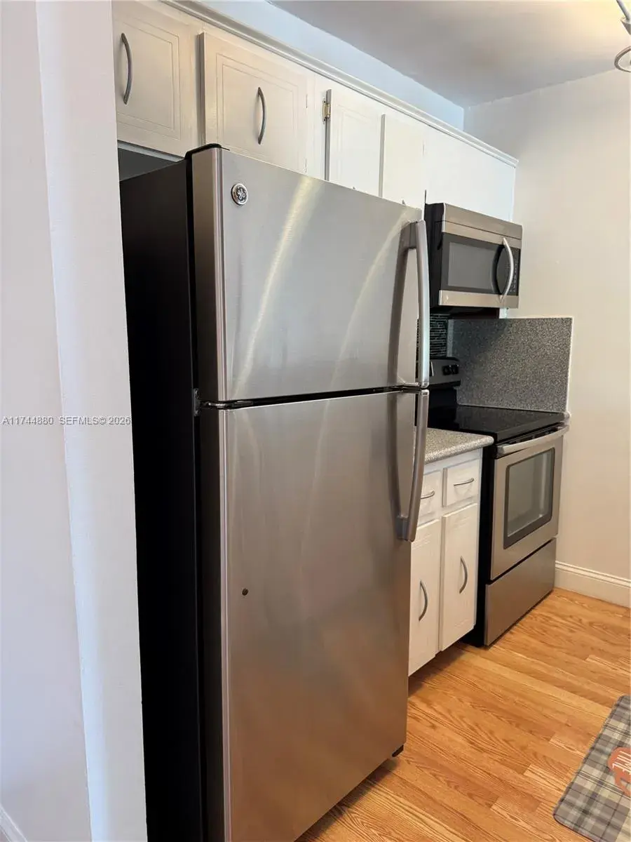 1 bedroom 1 bath Residential for sale at 1225 NE 124th St # 33A, North Miami FL 33161