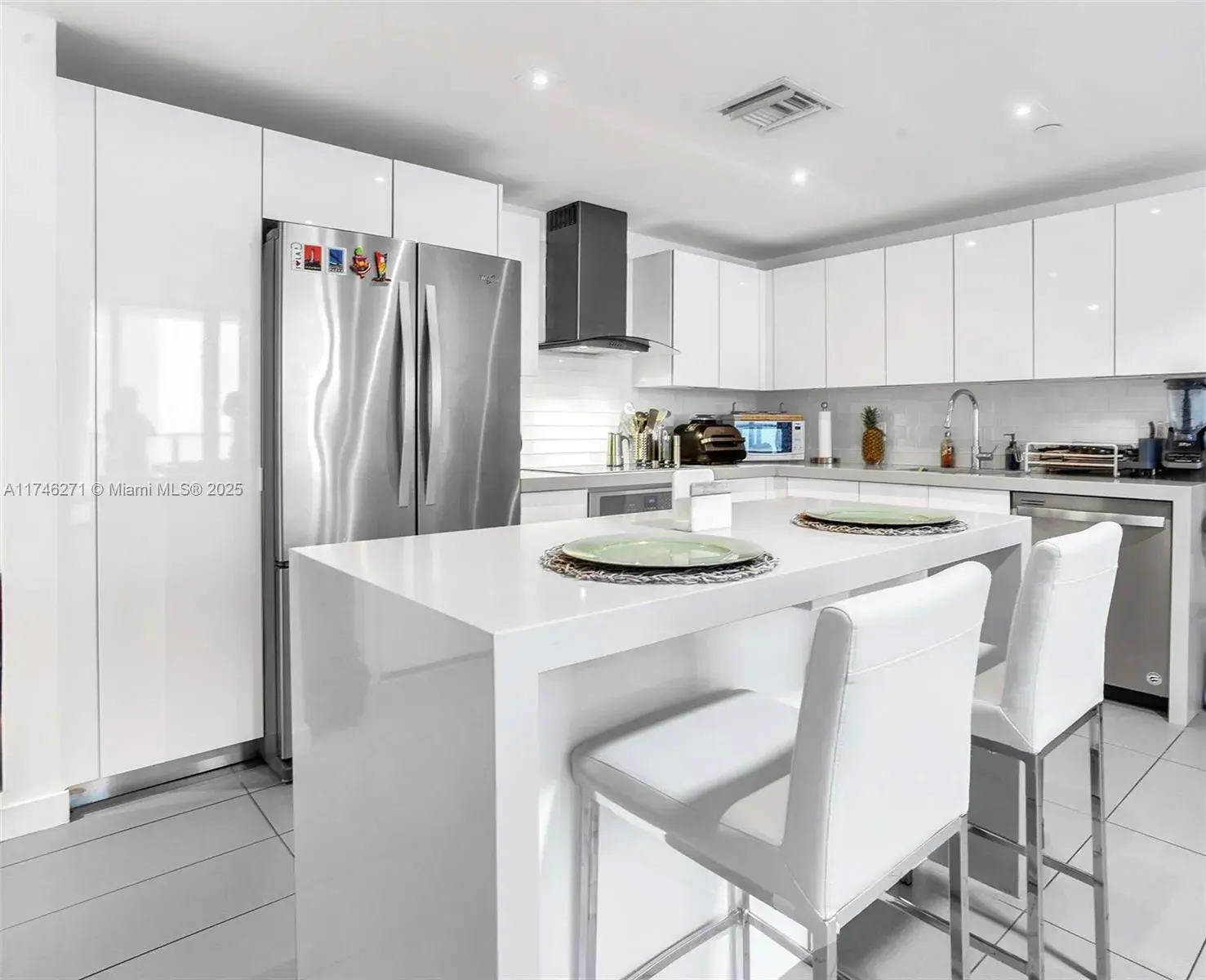 1600 NE 1st Ave # 1118, Miami FL 33132