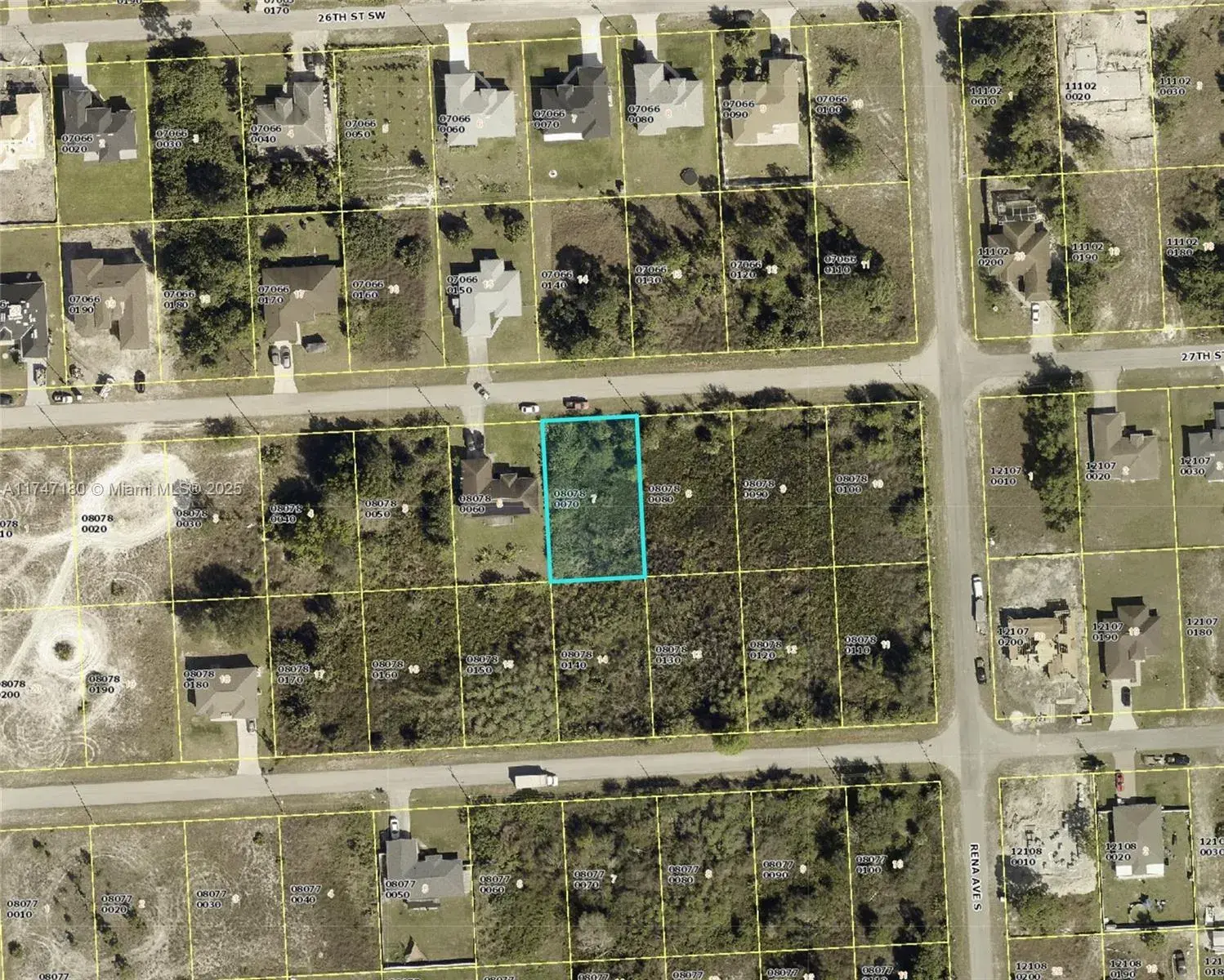 Land/Boat Docks for sale at 3307 27th St SW, Lehigh Acres FL 33976