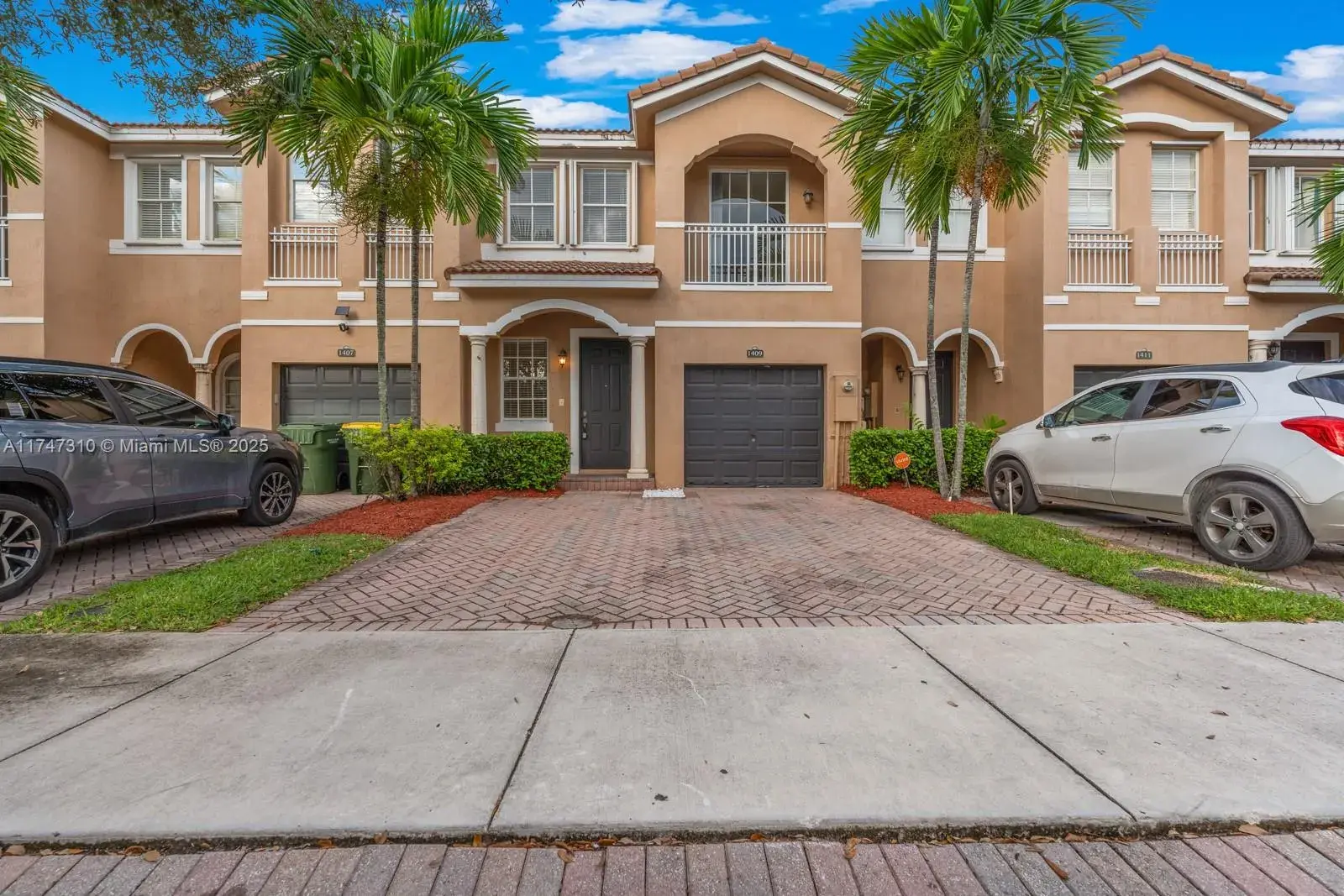 3 bedroom 3 bath Residential for sale at 1409 SE 26th Ave, Homestead FL 33035