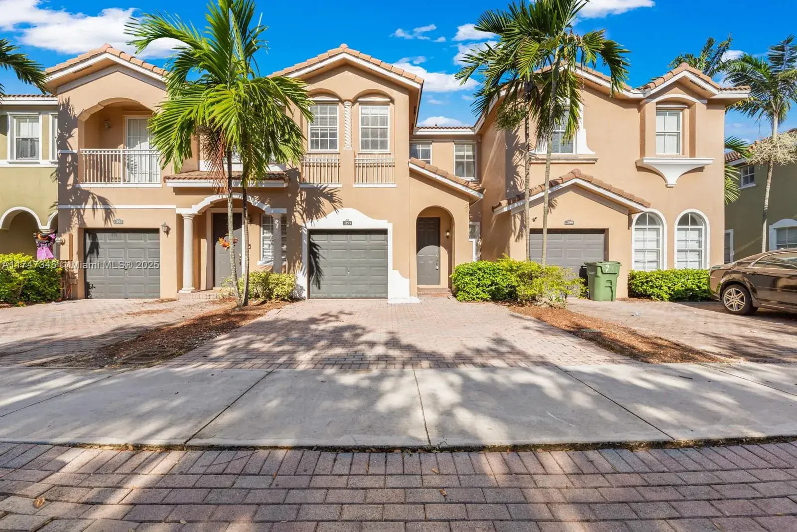 3 bedroom 2 bath Residential for sale at 1397 SE 26th Ave, Homestead FL 33035