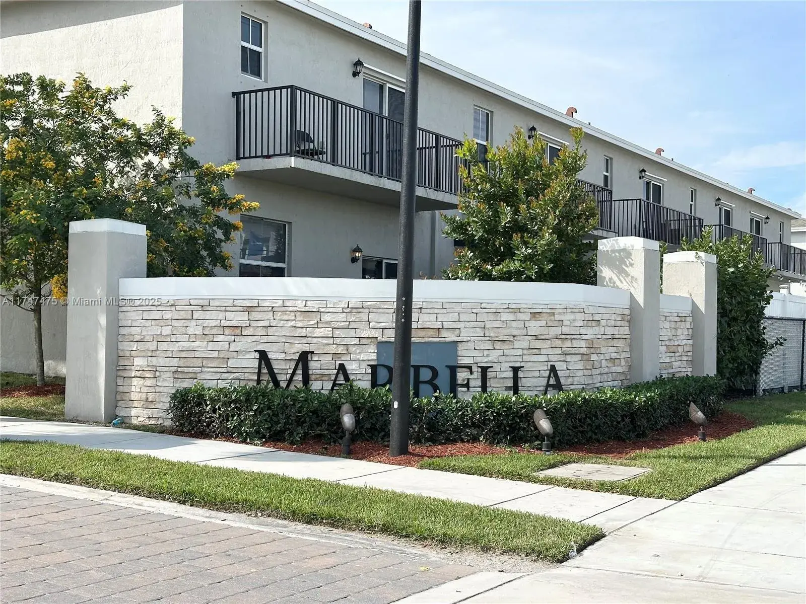 3 bedroom 2 bath Residential for sale at 1848 SE 7 Ter # 1848, Homestead FL 33034
