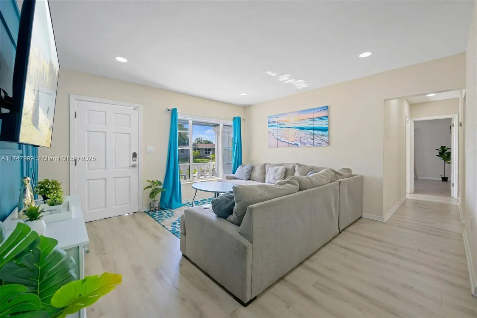 3 bedroom 2 bath Residential for sale at 951 NW 148th St, Miami FL 33168