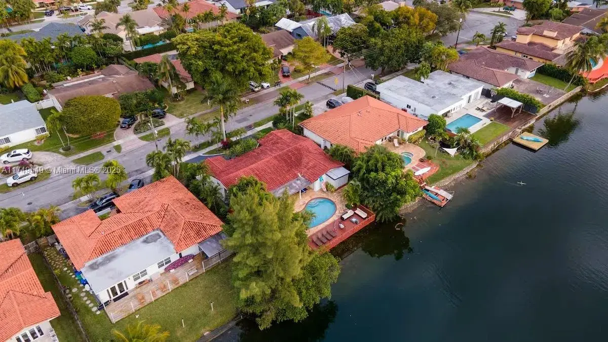 4 bedroom 3 bath Residential for sale at 21250 NE 23rd Ave, Miami FL 33180