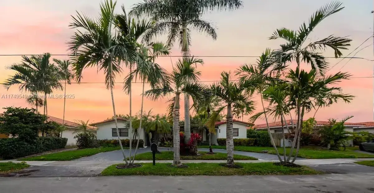 21250 NE 23rd Ave, Miami FL 33180