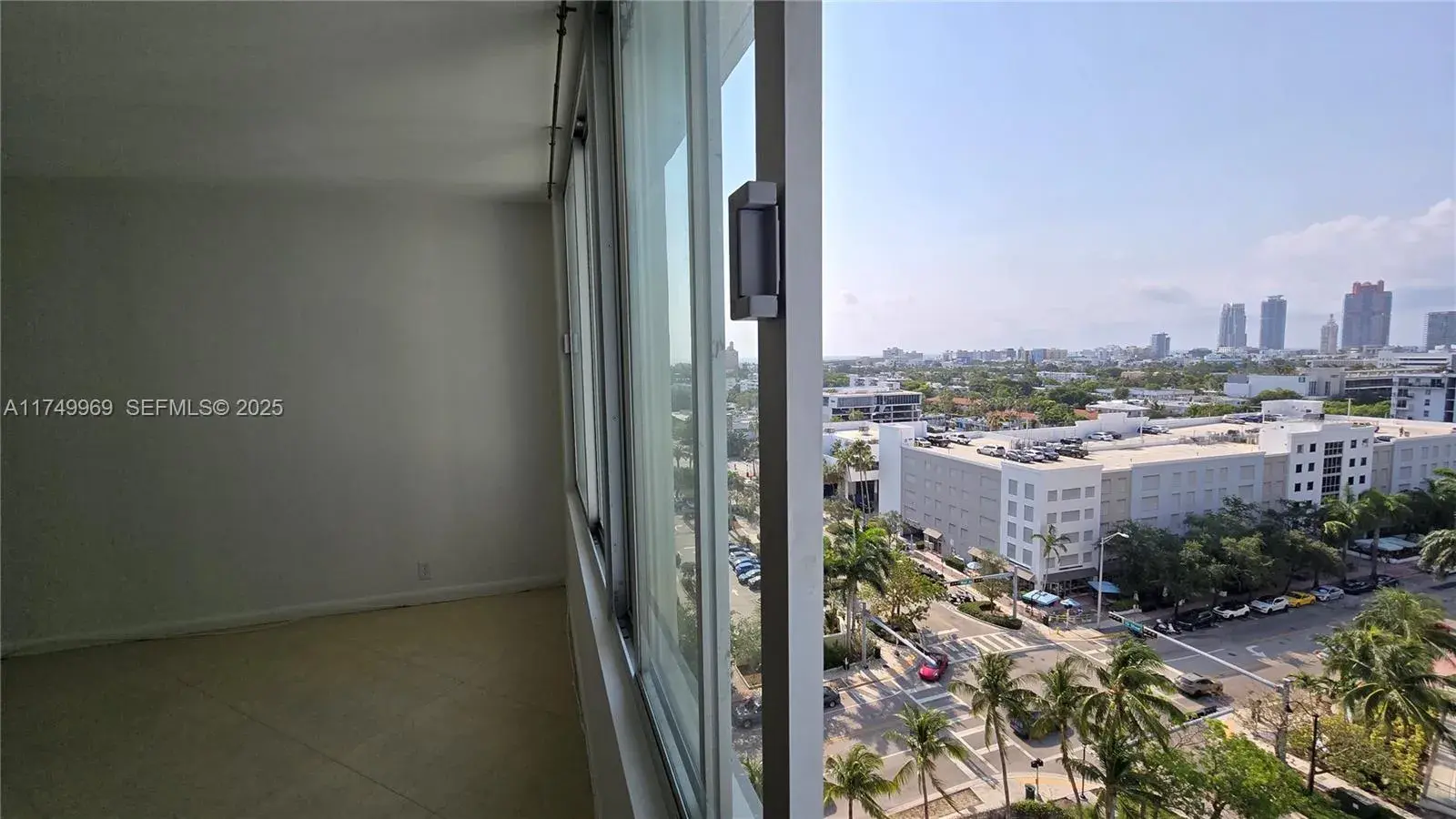 1 bath Residential for sale at 1000 West Ave # 1101, Miami Beach FL 33139
