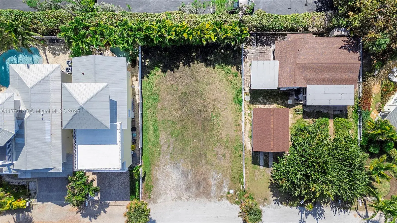 510 Saturn Ln, Juno Beach FL 33408