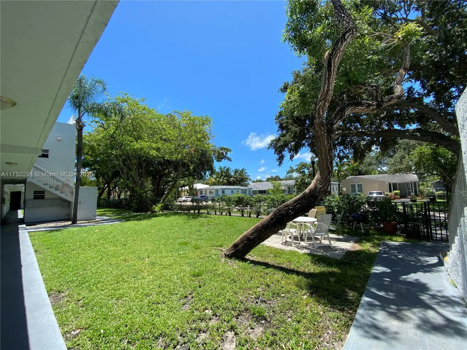 1925 Madison St # 11, Hollywood FL 33020