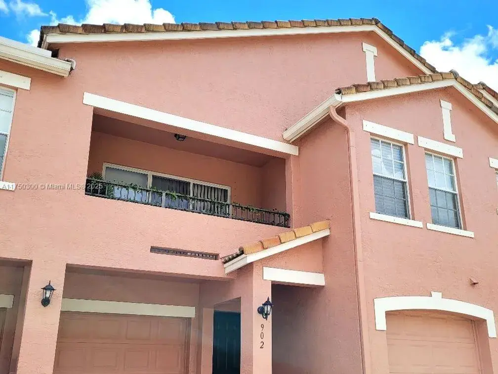 1 bedroom 1 bath Residential for sale at 902 Belmont Pl # 902, Boynton Beach FL 33436