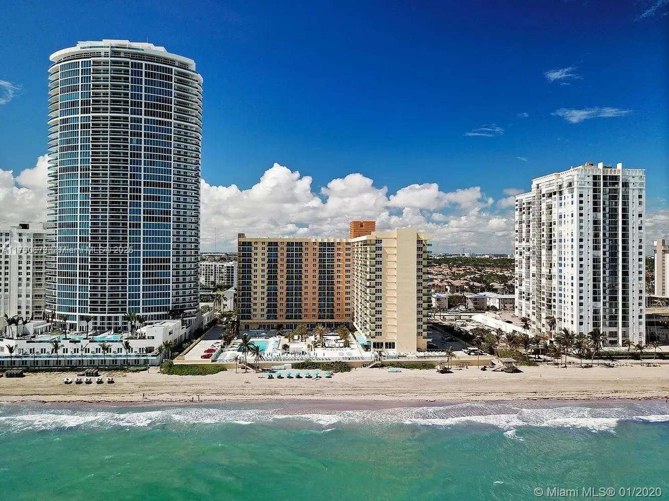 1 bath Residential for sale at 2501 S Ocean Dr # 1519, Hollywood FL 33019