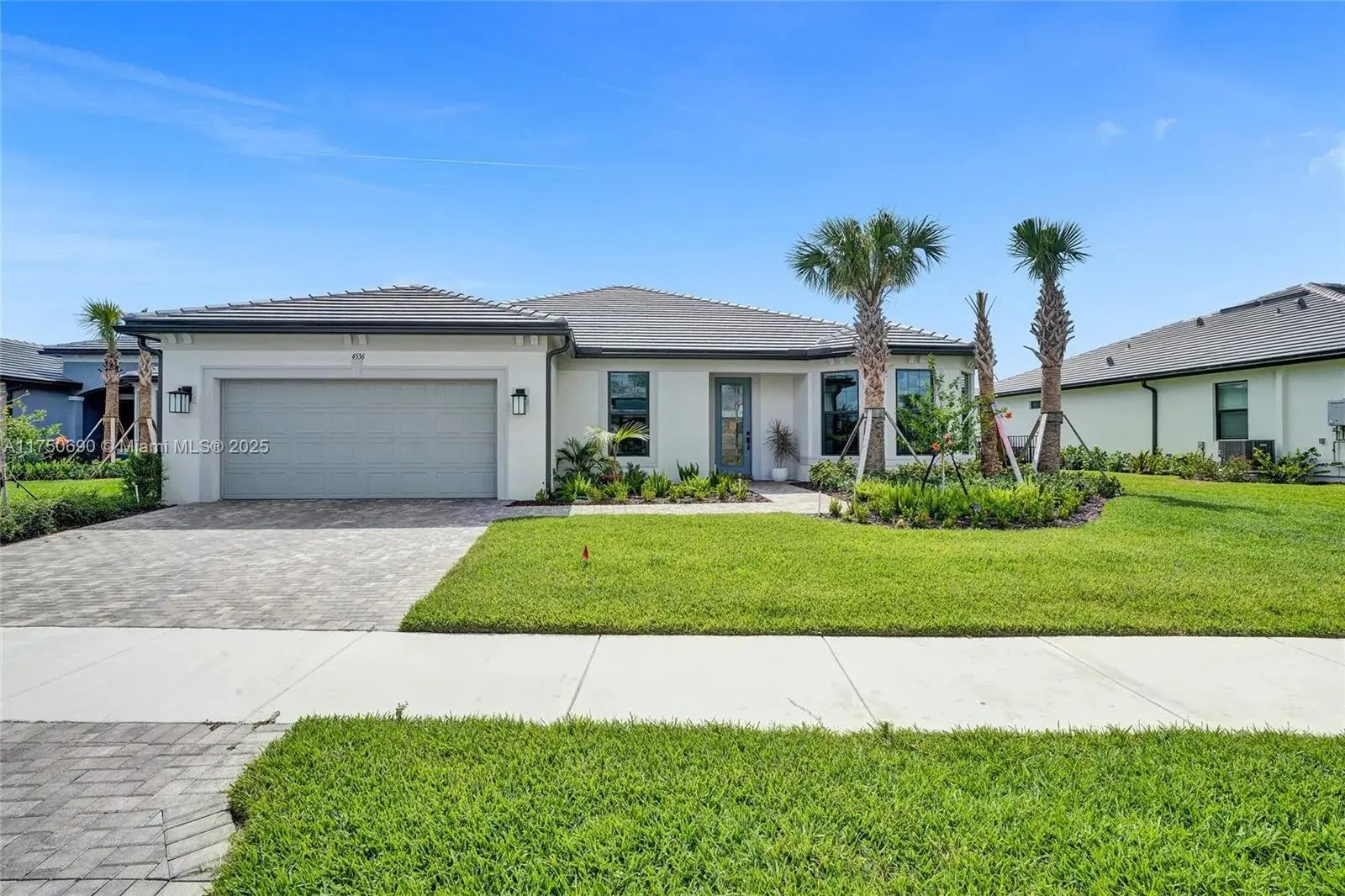 3 bedroom 2 bath Residential for sale at 4536 N Silverwood Ln N, Oakland Park FL 33309