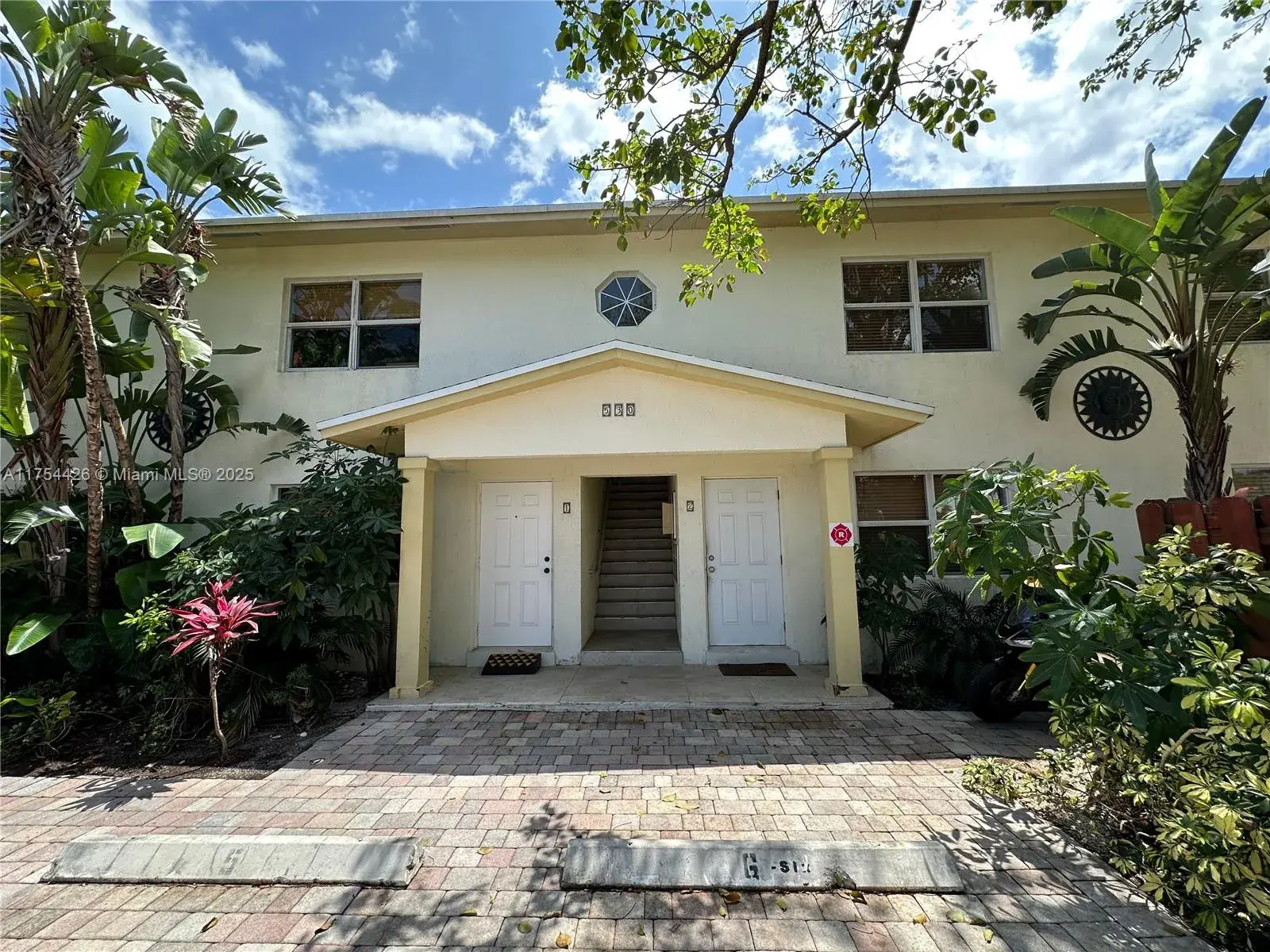 2 bedroom 1 bath Residential for sale at 530 NE 15th Ct # 1, Fort Lauderdale FL 33304