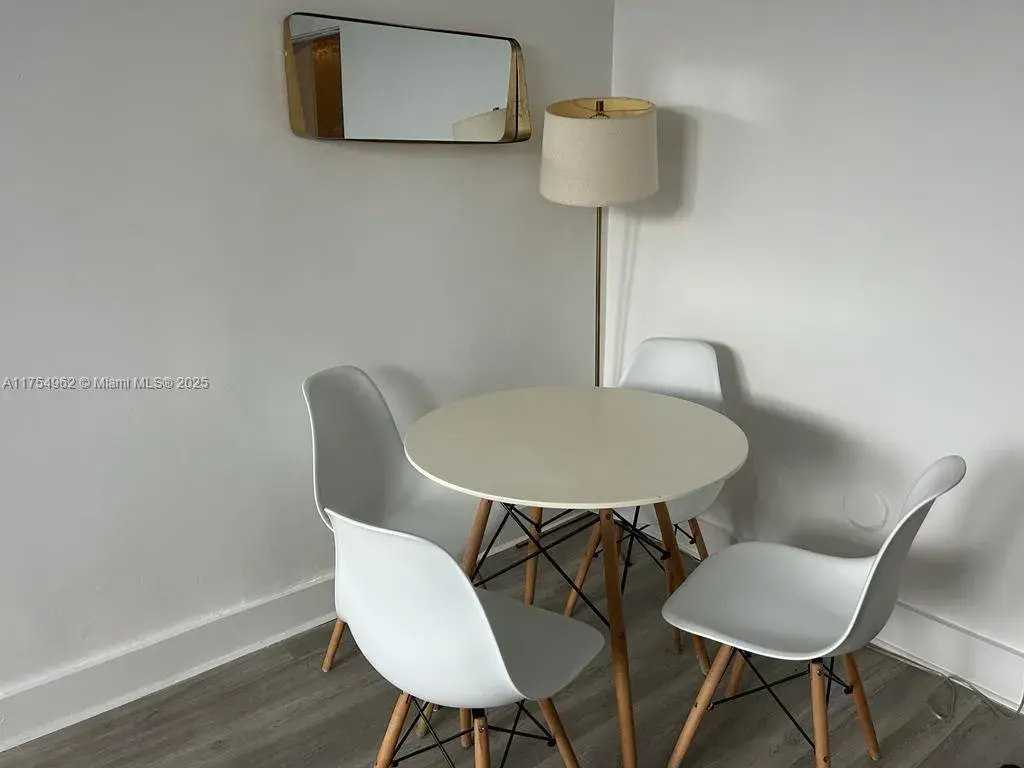 1611 Michigan Ave, Miami Beach FL 33139