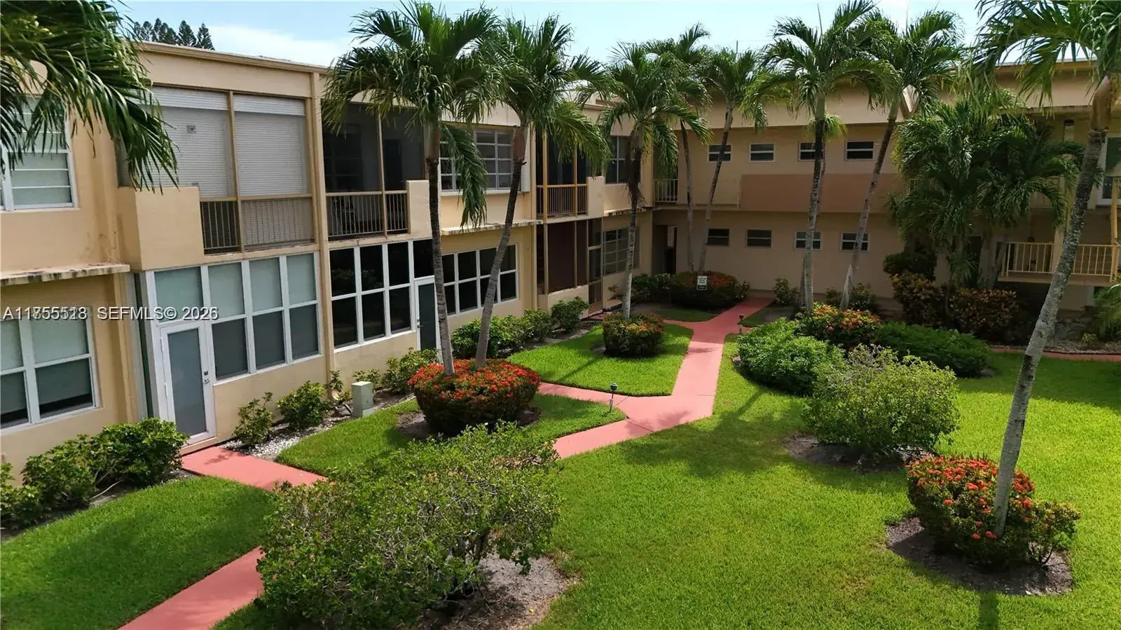 851 NE 14th Ave # 414, Hallandale Beach FL 33009