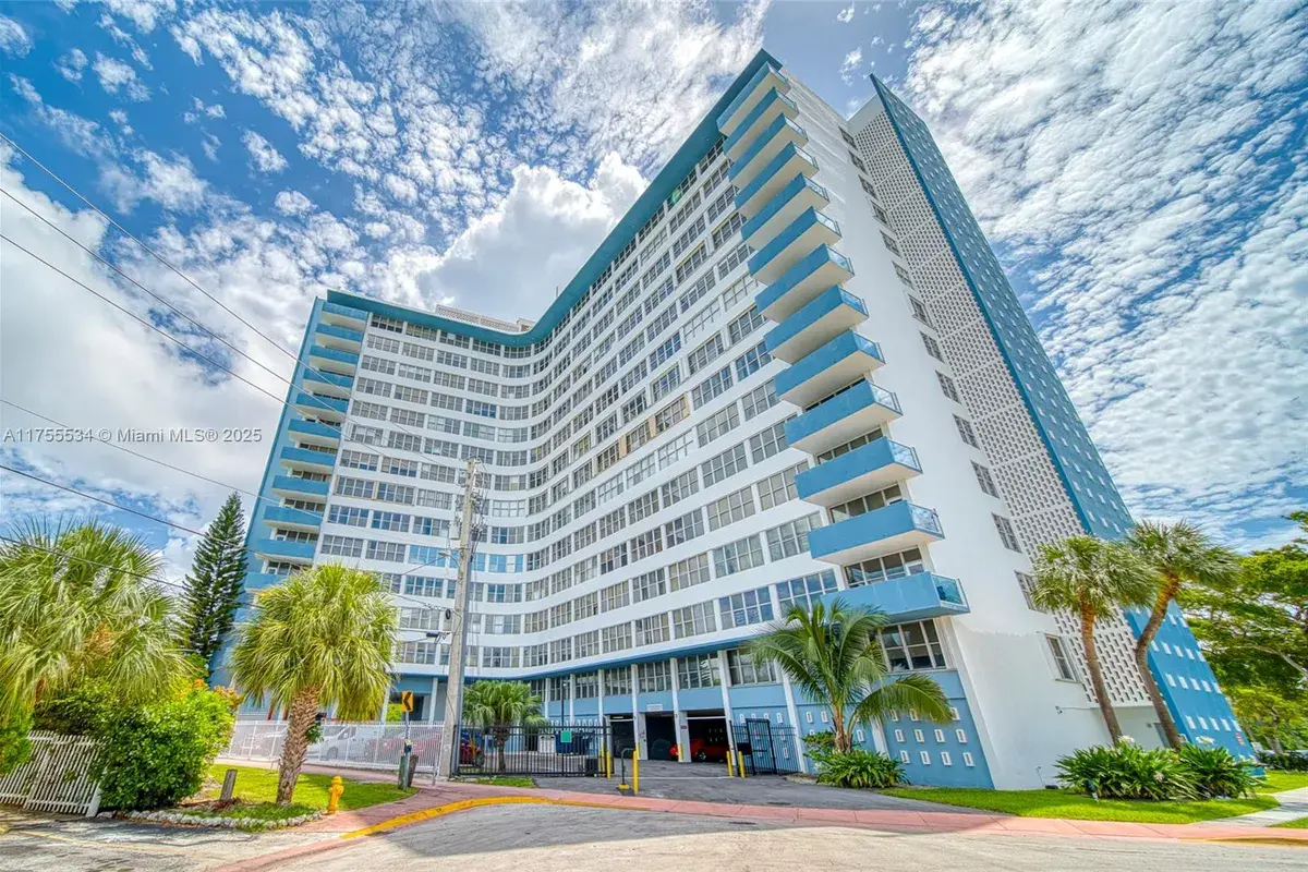 7441 Wayne Ave # 2L, Miami Beach FL 33141