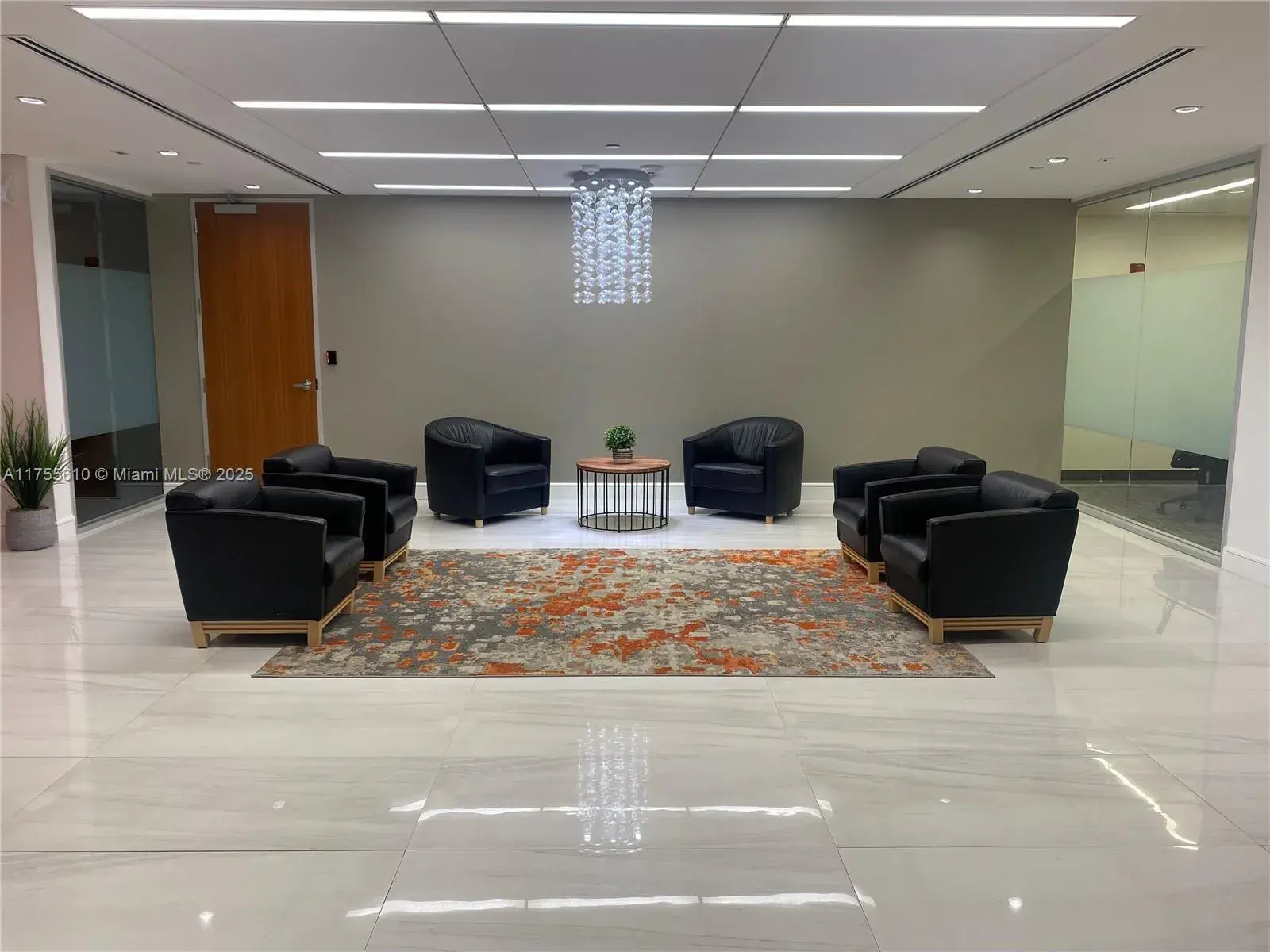 2 S Biscayne Blvd # 3200, Miami FL 33131