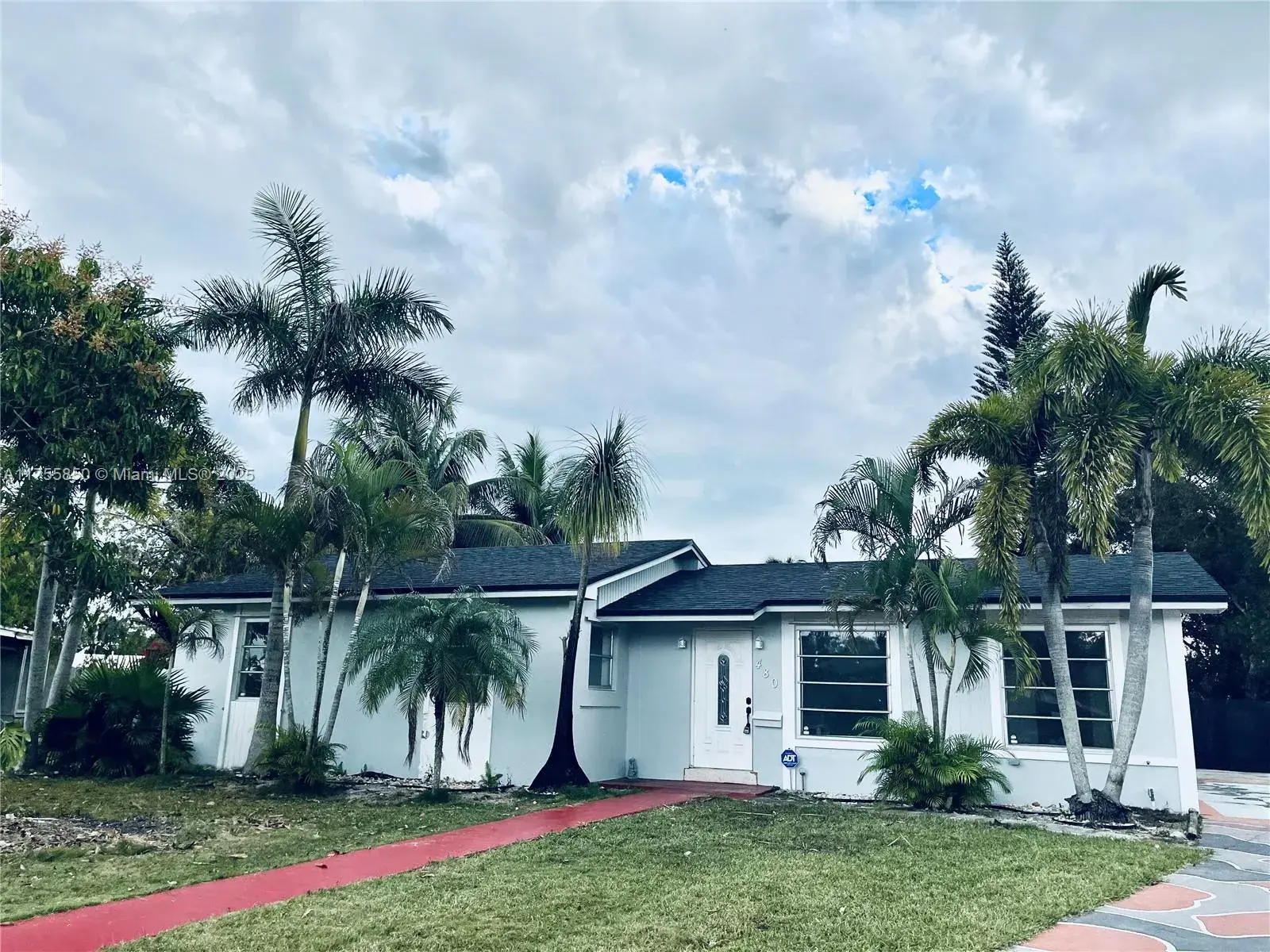 3 bedroom 2 bath Residential for sale at 480 NW 16th St, Homestead FL 33030