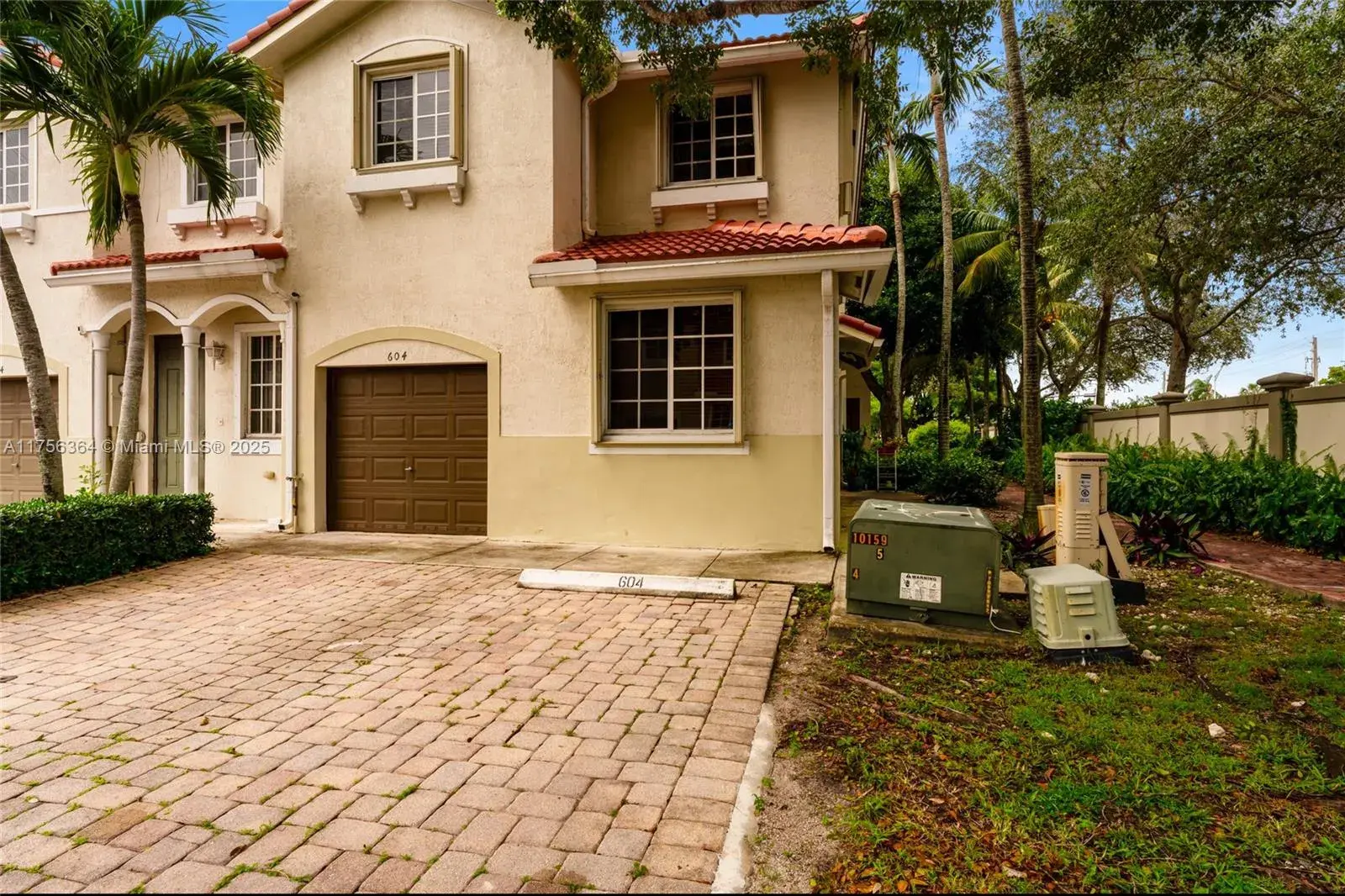 4 bedroom 3 bath Residential for sale at 21407 NW 13th Ct # 604, Miami Gardens FL 33169