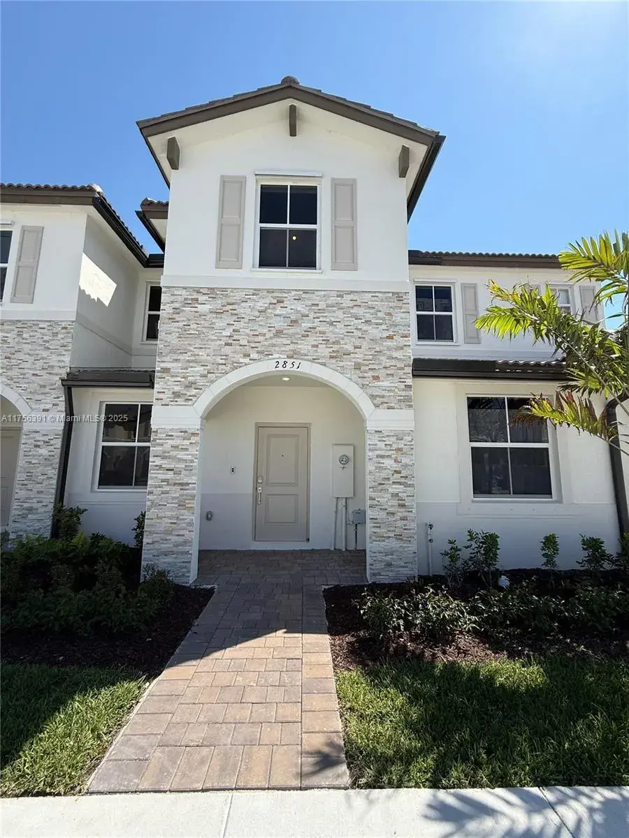 2851 SE 25TH RD, Homestead FL 33035