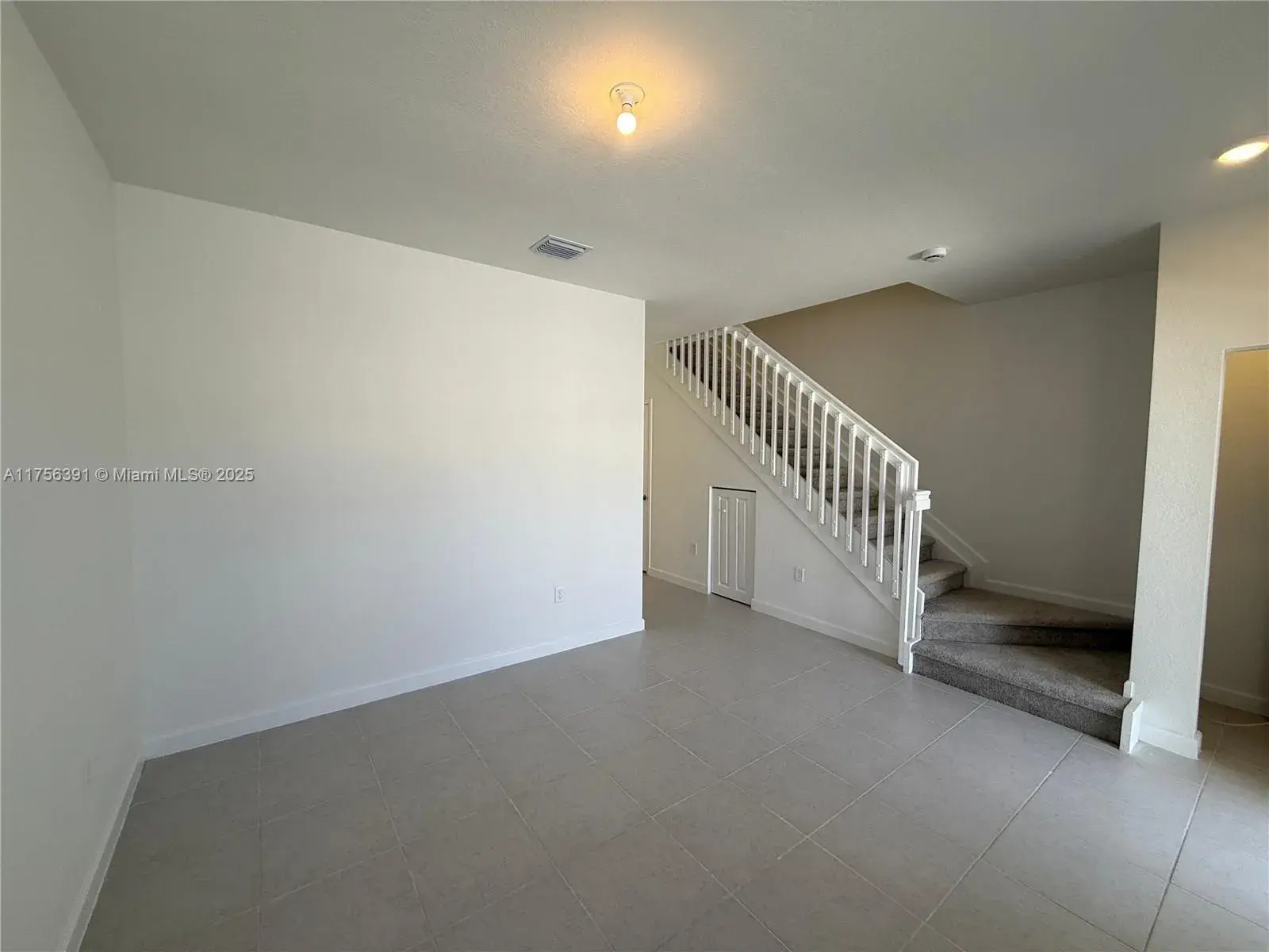 2851 SE 25TH RD, Homestead FL 33035