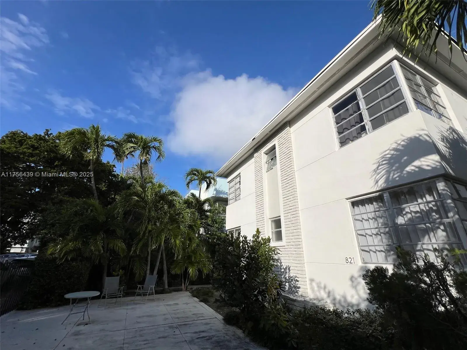 2 bedroom 1 bath Residential for sale at 821 Jefferson Ave # 4, Miami Beach FL 33139