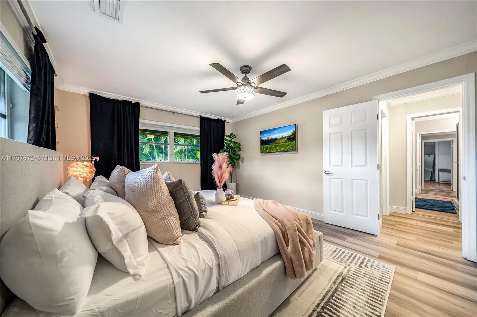 1652 NE 39th St, Oakland Park FL 33334
