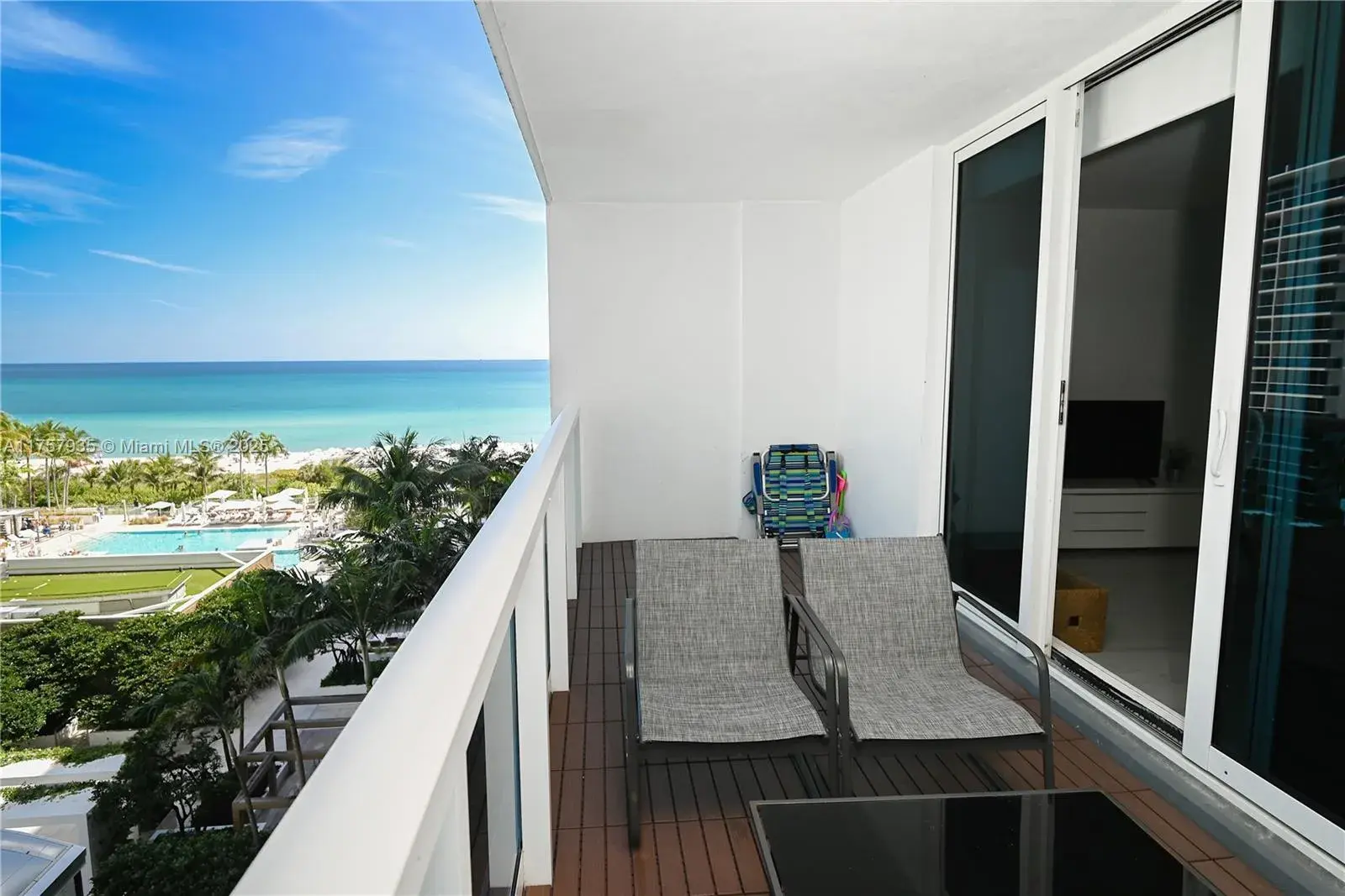 2301 Collins Ave # 921, Miami Beach FL 33139