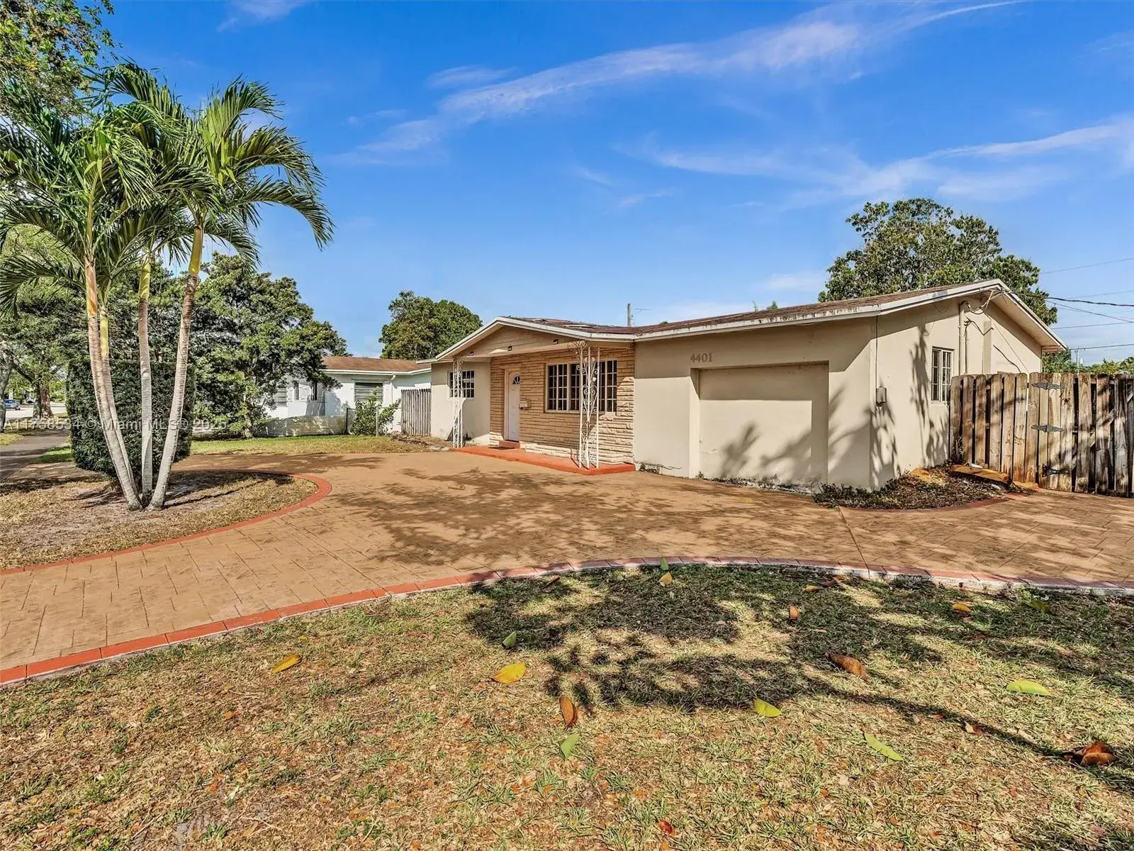 4401 Johnson St, Hollywood FL 33021