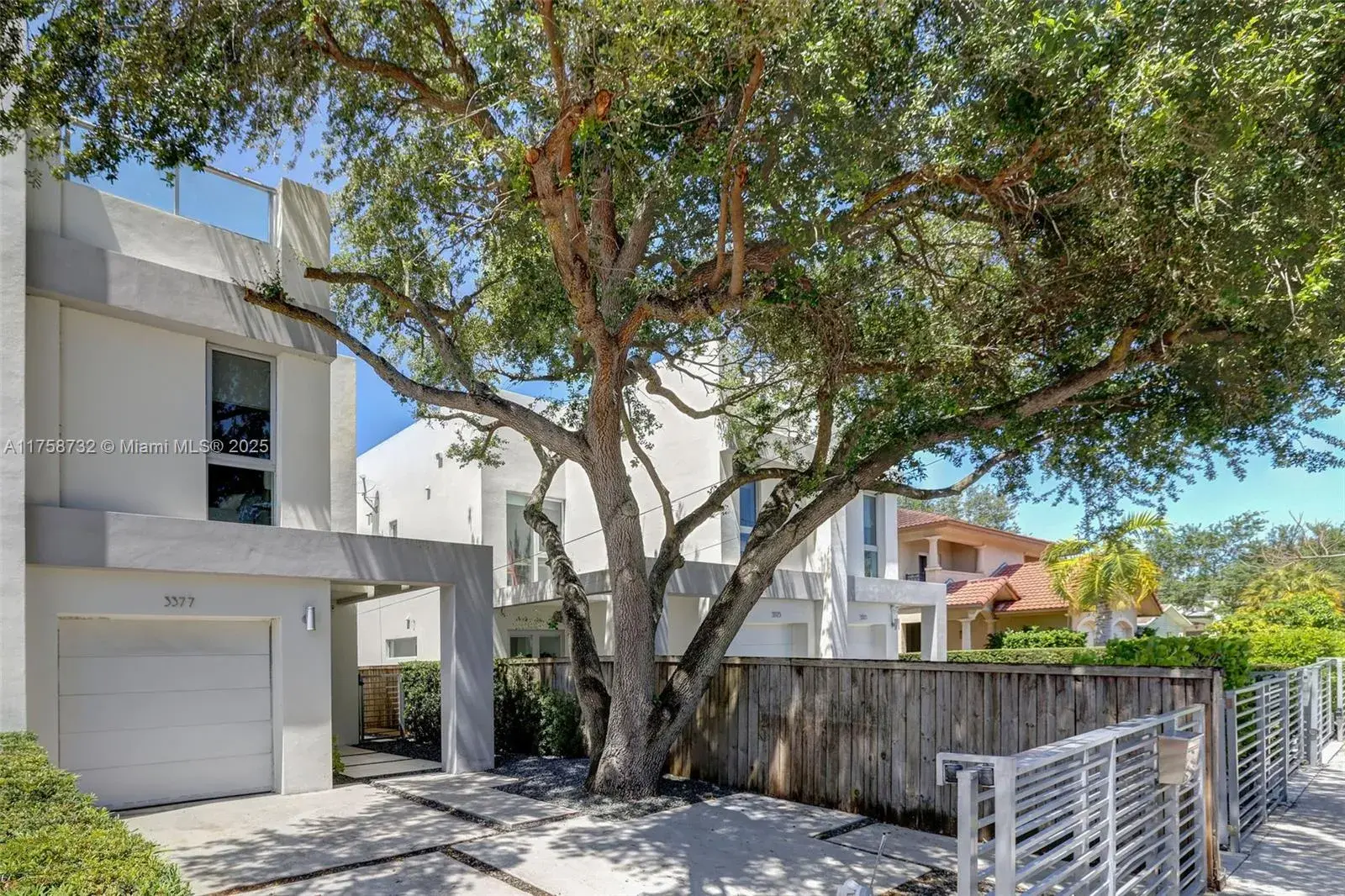 3 bedroom 3 bath Residential for sale at 3377 Day Ave # 3377, Miami FL 33133