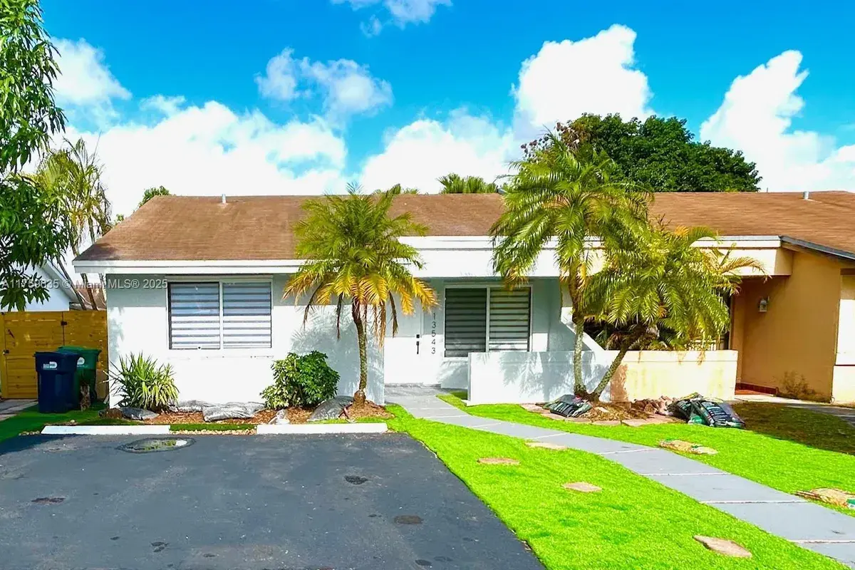 13543 SW 65th Ln, Miami FL 33183