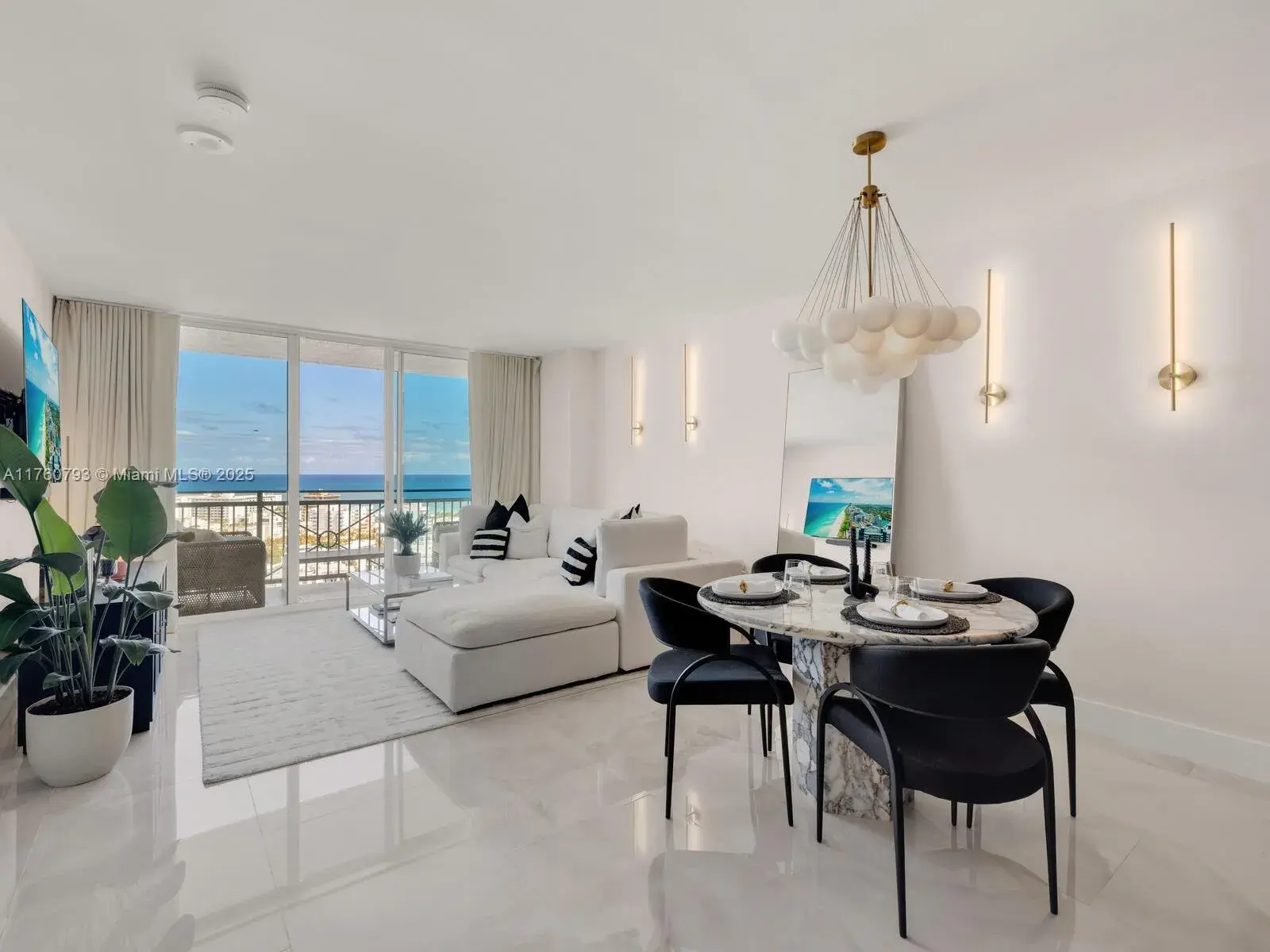 90 Alton Rd # 2207, Miami Beach FL 33139