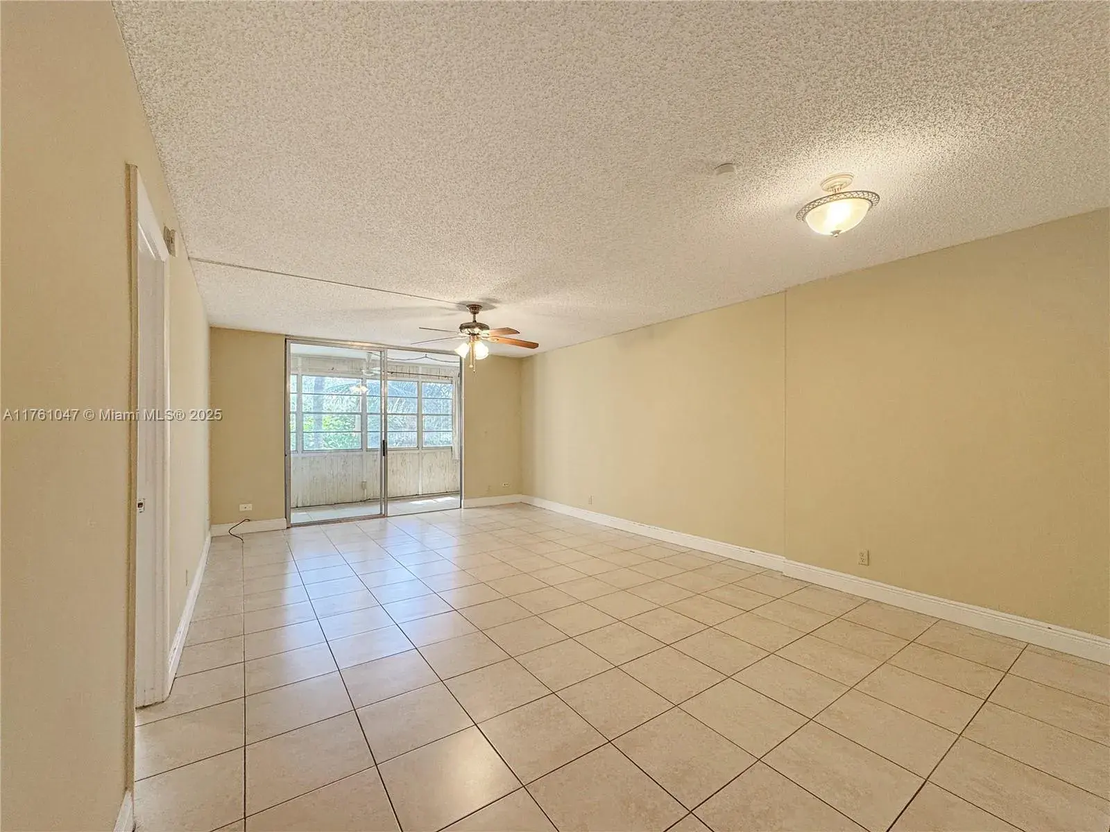 410 NW 68th Ave # 207, Plantation FL 33317