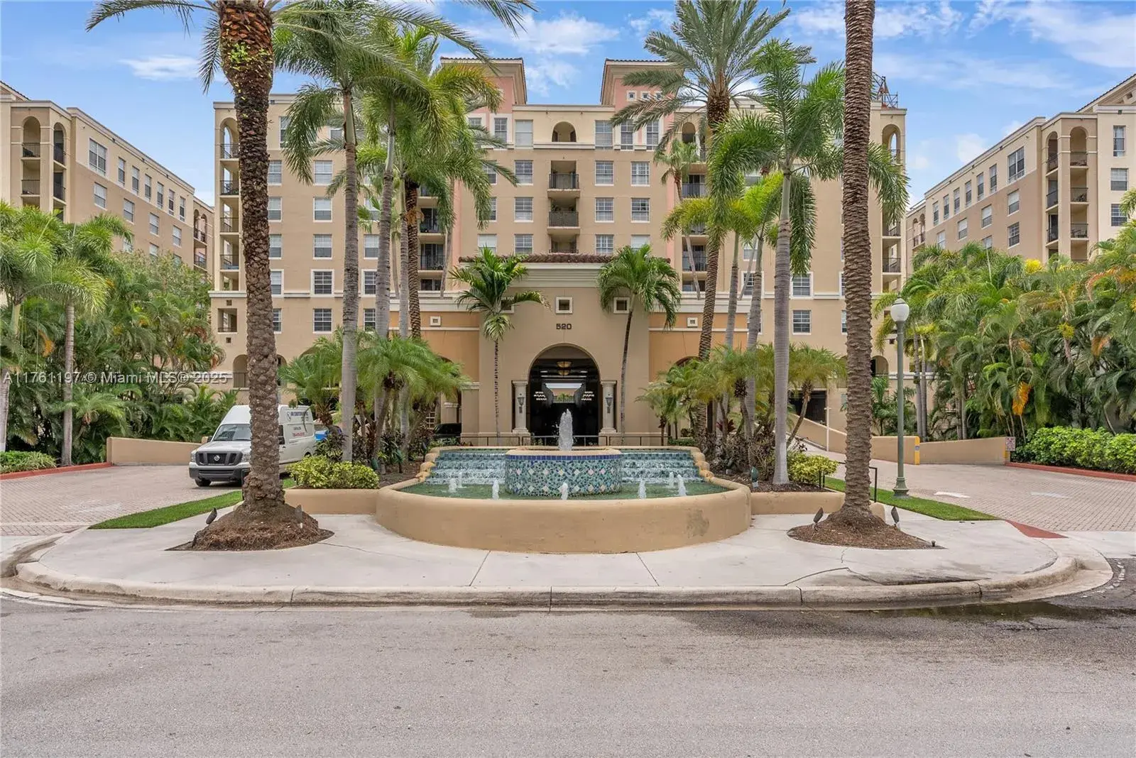 1 bedroom 1 bath Residential for sale at 520 SE 5th Ave # 1507, Fort Lauderdale FL 33301