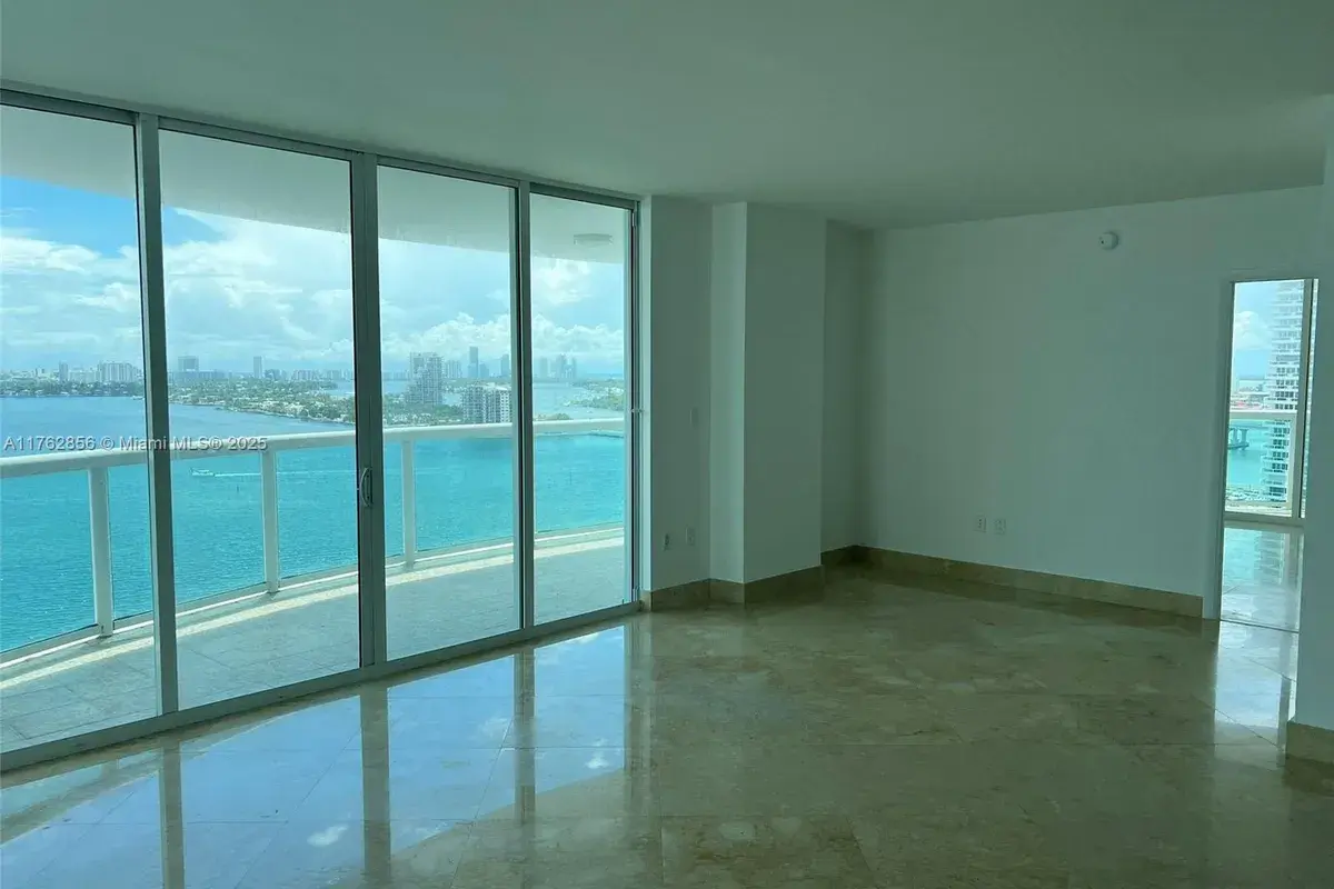 1800 N Bayshore Dr # 1901, Miami FL 33132