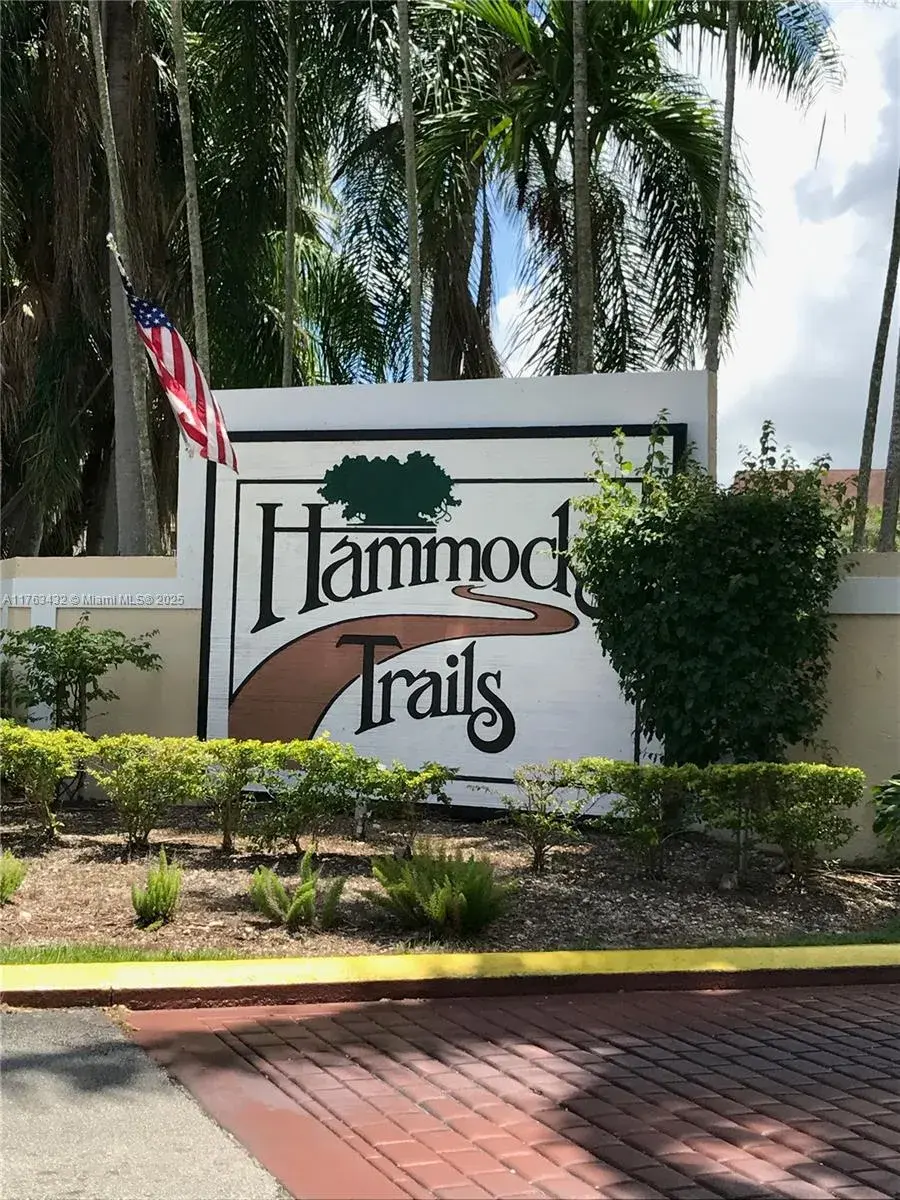 1 bedroom 1 bath Residential for sale at 15315 SW 106th Ter # 404, Miami FL 33196