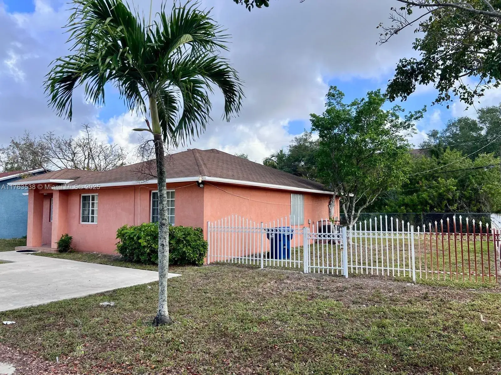 3381 NW 212th St, Miami Gardens FL 33056
